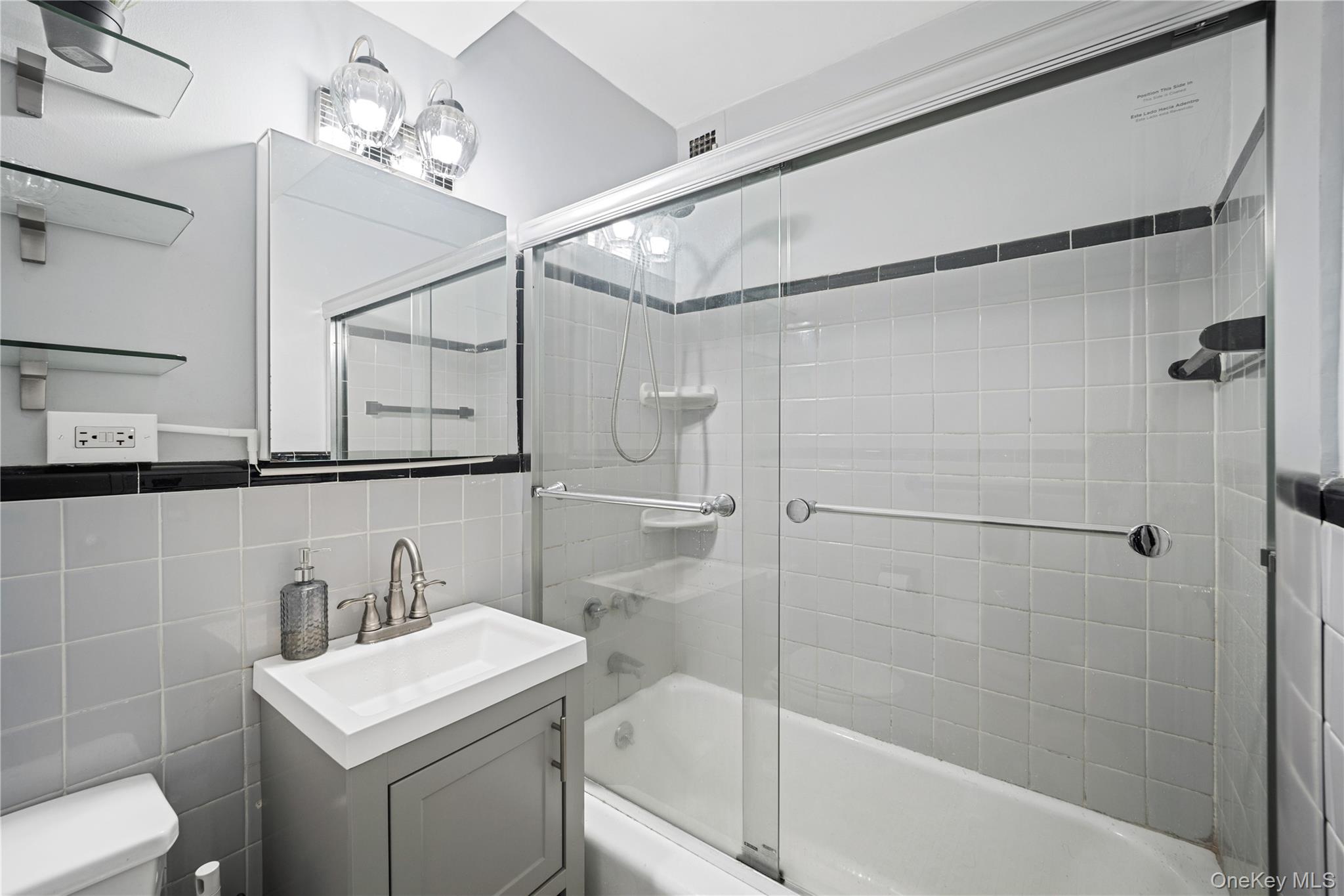 33-64 21st Street, Unit 6C photo 7