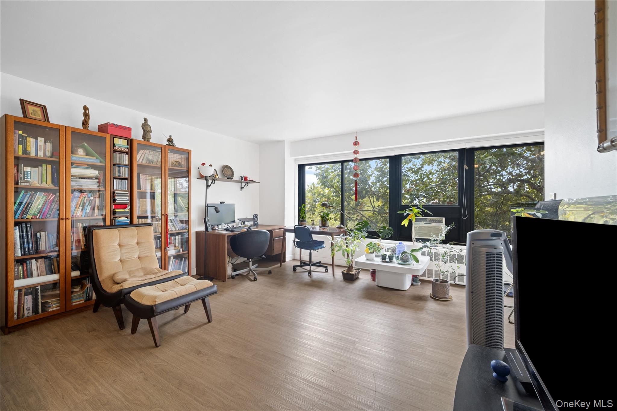 33-64 21st Street, Unit 6C