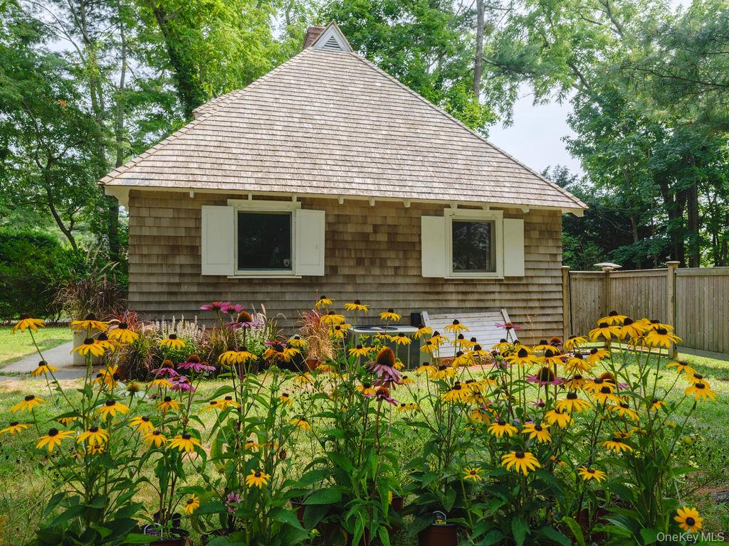 1320 Arshamomaque Avenue – For Sale photo 17