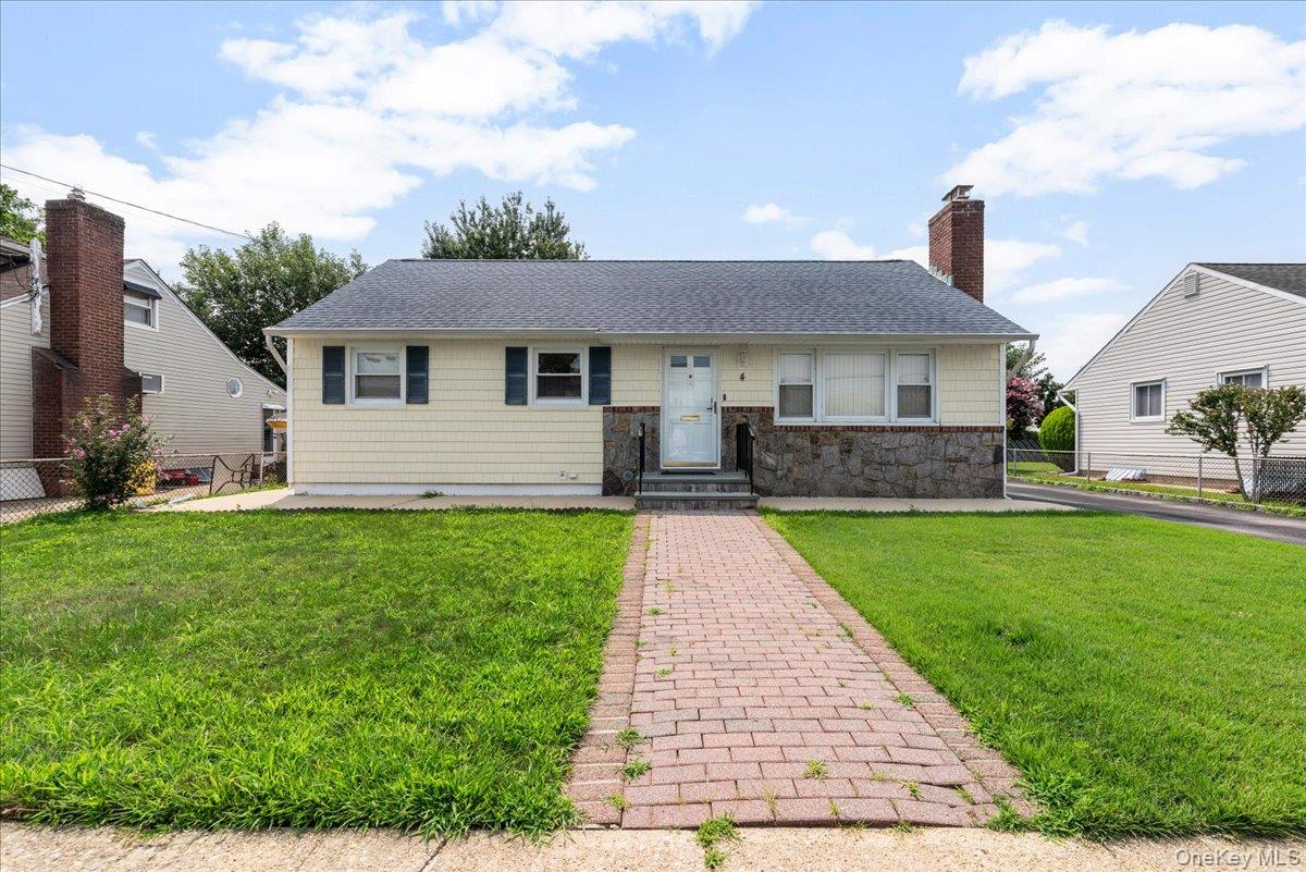 4 Cecil Place – For Rent