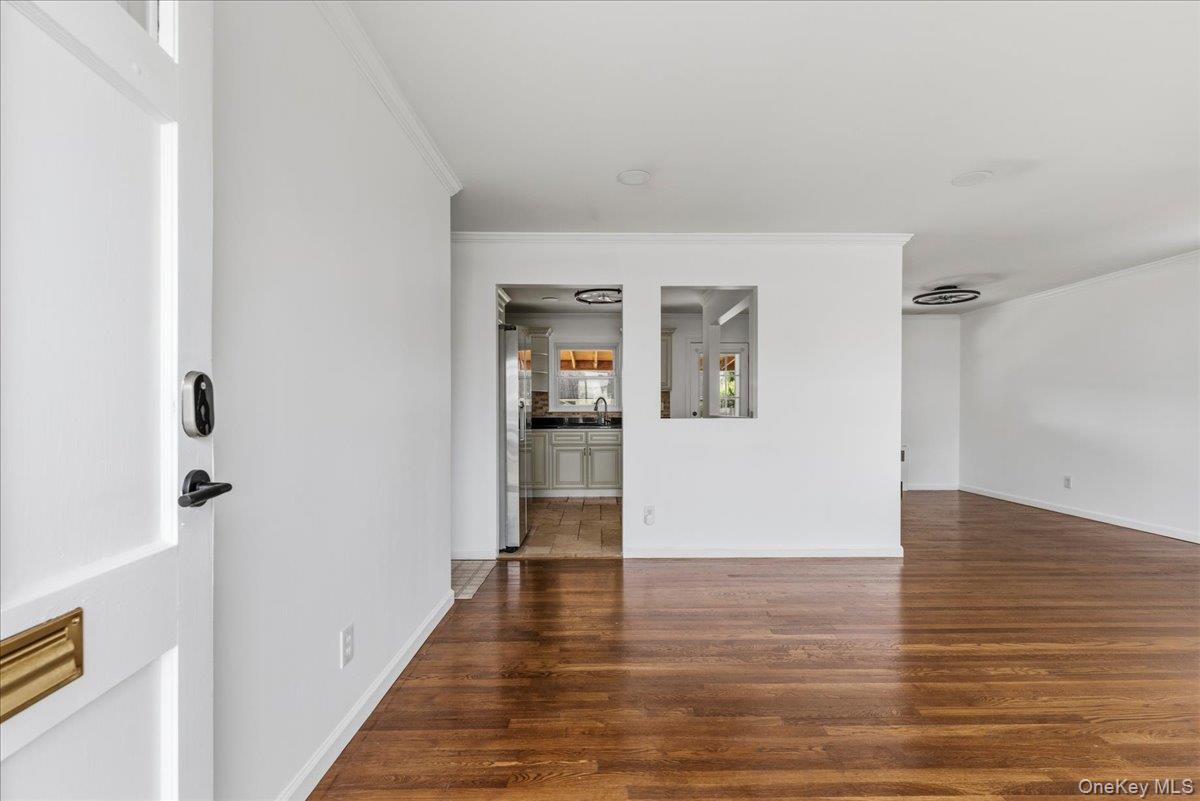 4 Cecil Place – For Rent photo 3