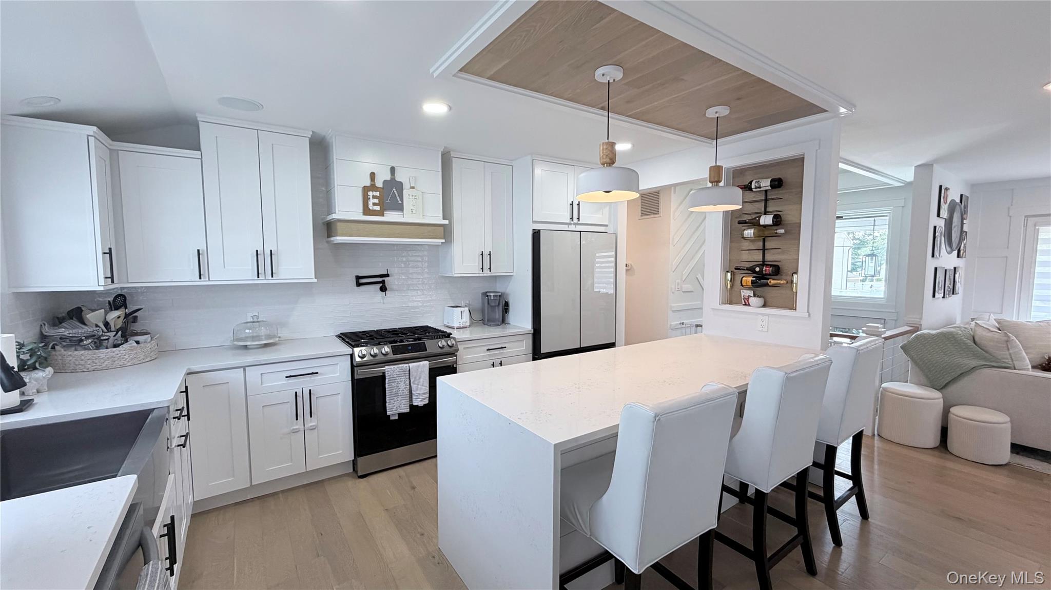 1739 Quarter Street – For Sale