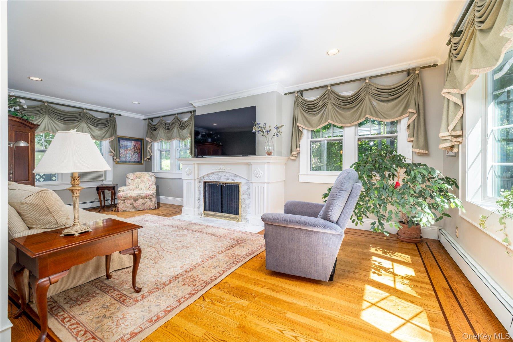 72 Broadway – For Sale photo 9
