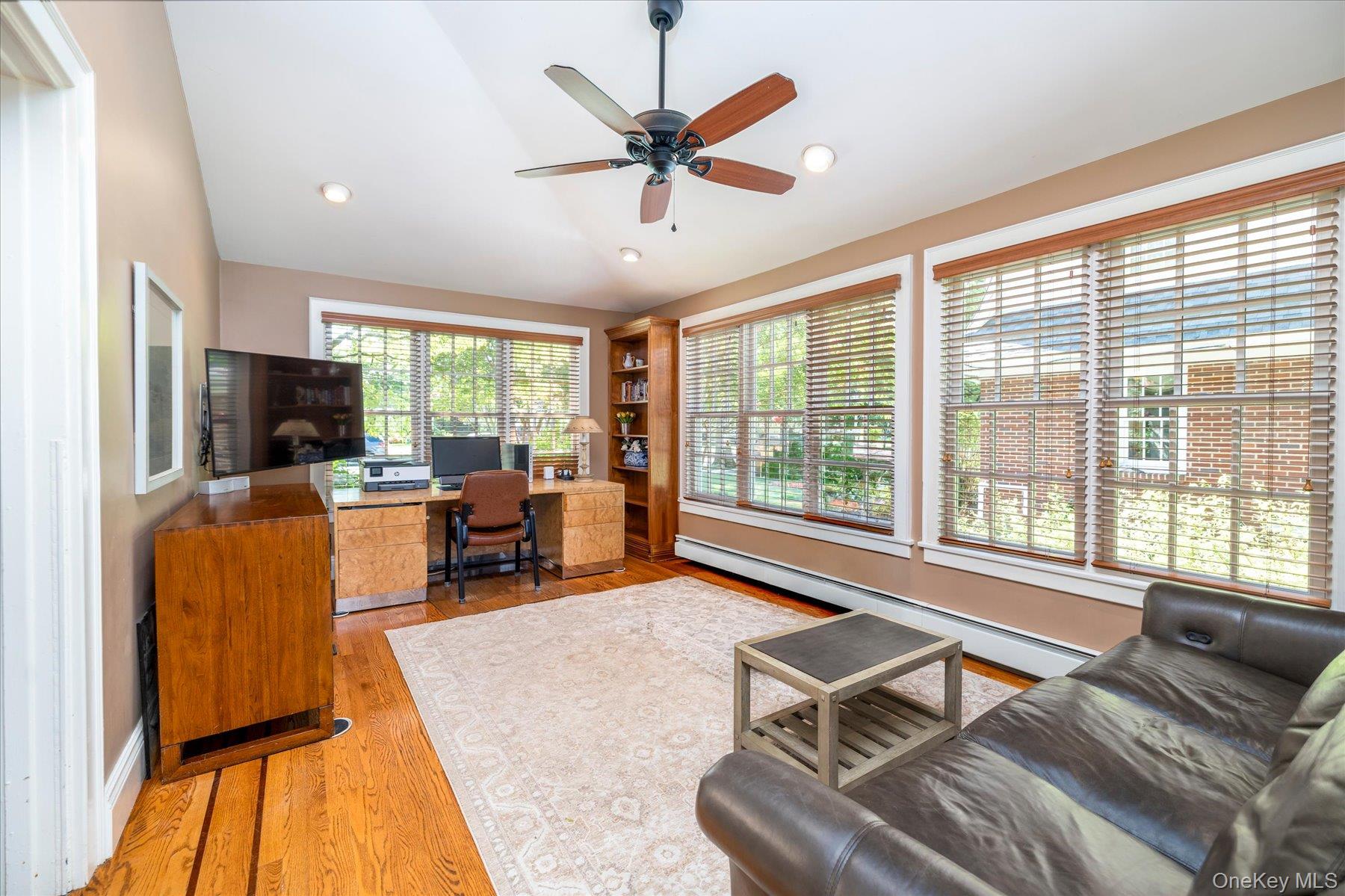 72 Broadway – For Sale photo 13