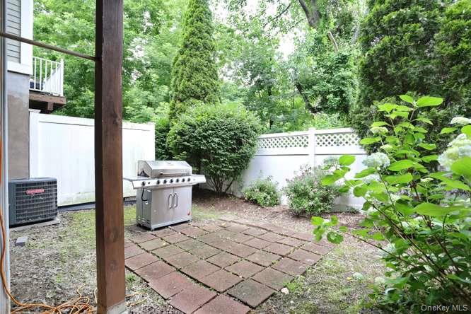 27 Underhill Drive – For Sale photo 41