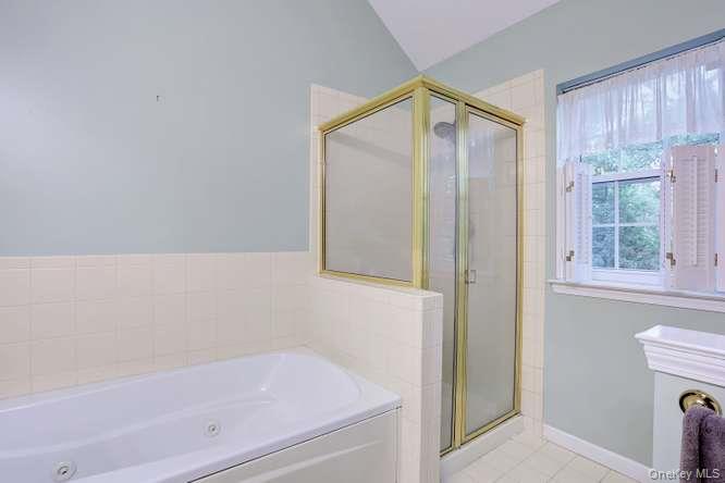 27 Underhill Drive – For Sale photo 24