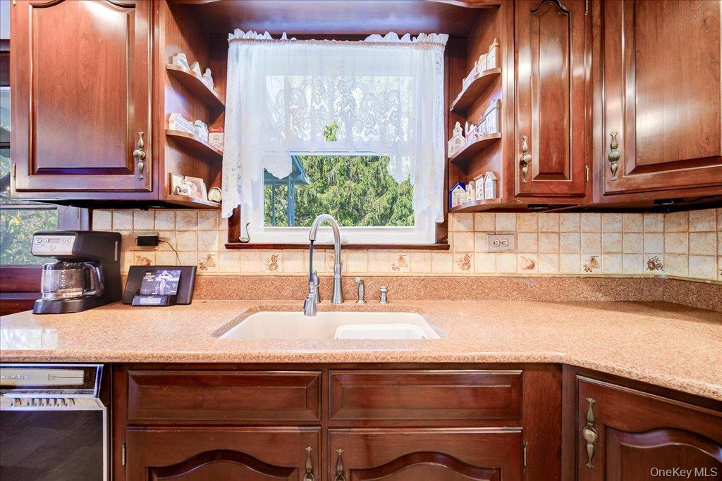 58 Ryerson Road – For Sale photo 9