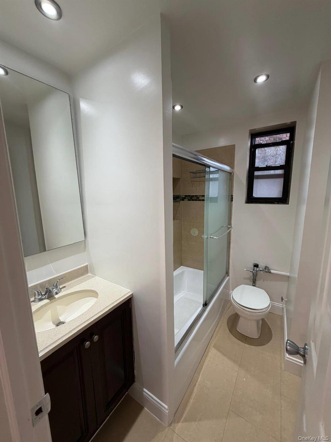 42-02 Layton Street, Unit 106 photo 10