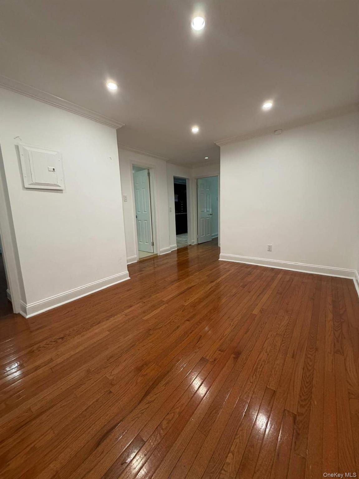 42-02 Layton Street, Unit 106 photo 24