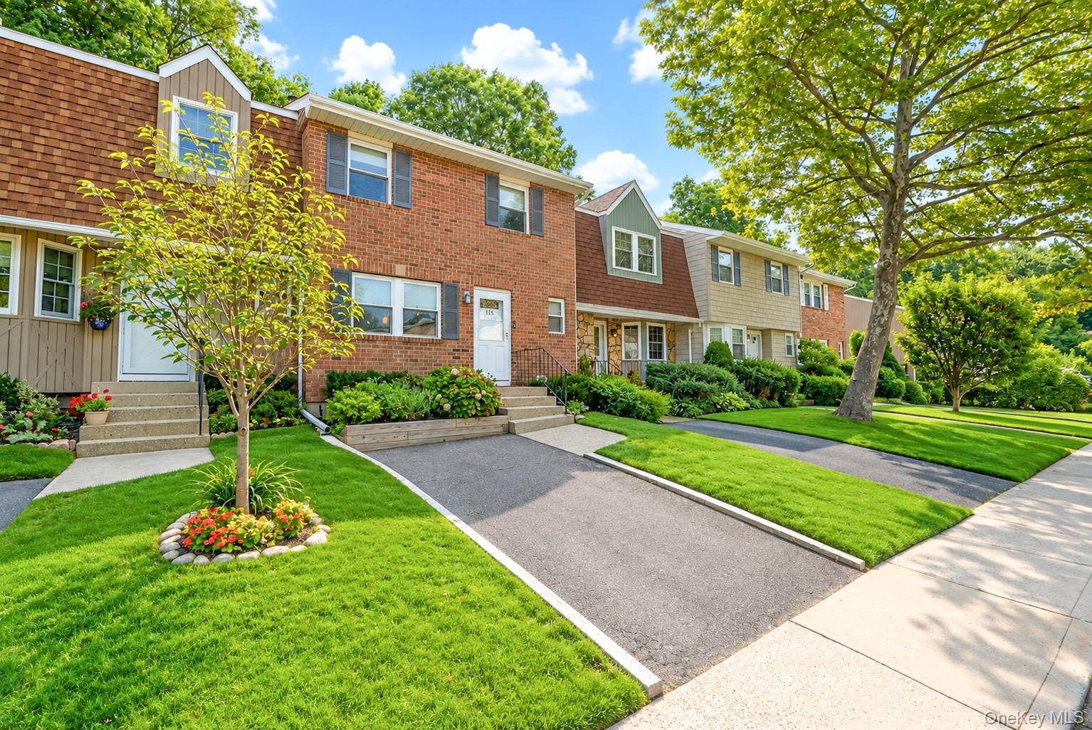 115 Woody Lane – For Sale