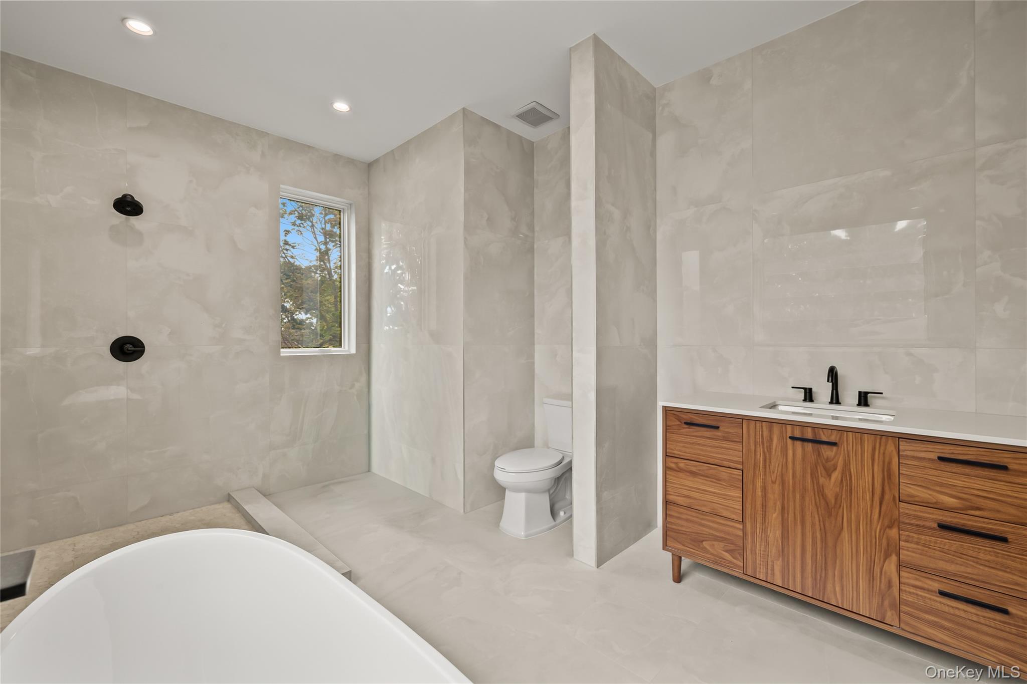 110 Fairview Avenue, Unit #202 photo 25