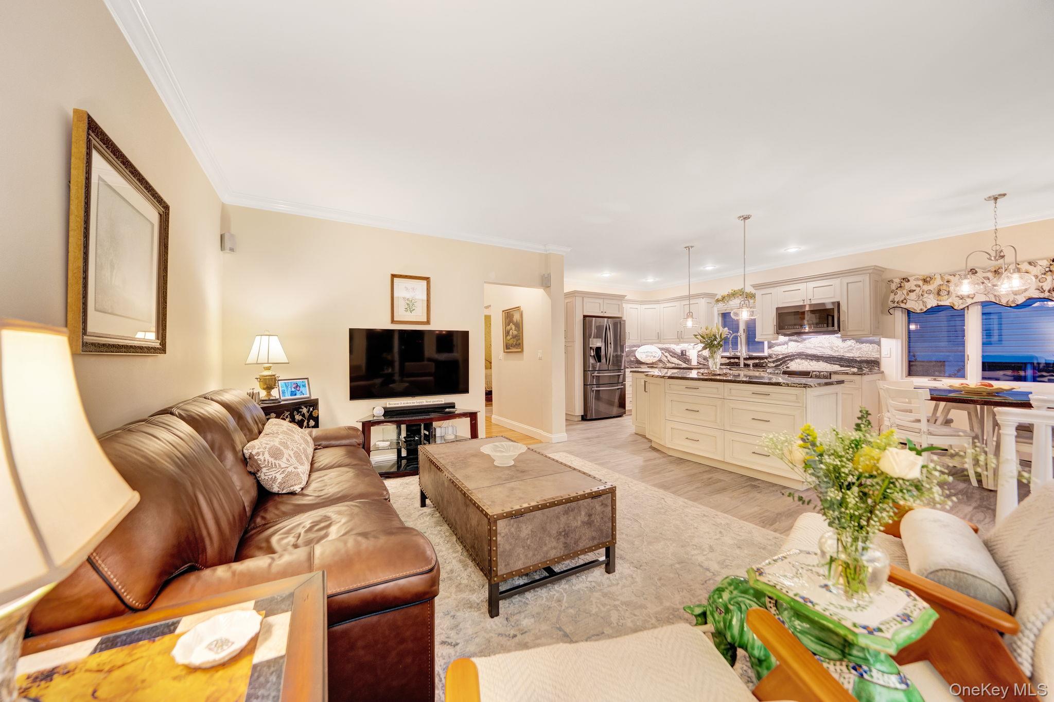 2660 Riverside Drive – For Sale photo 30
