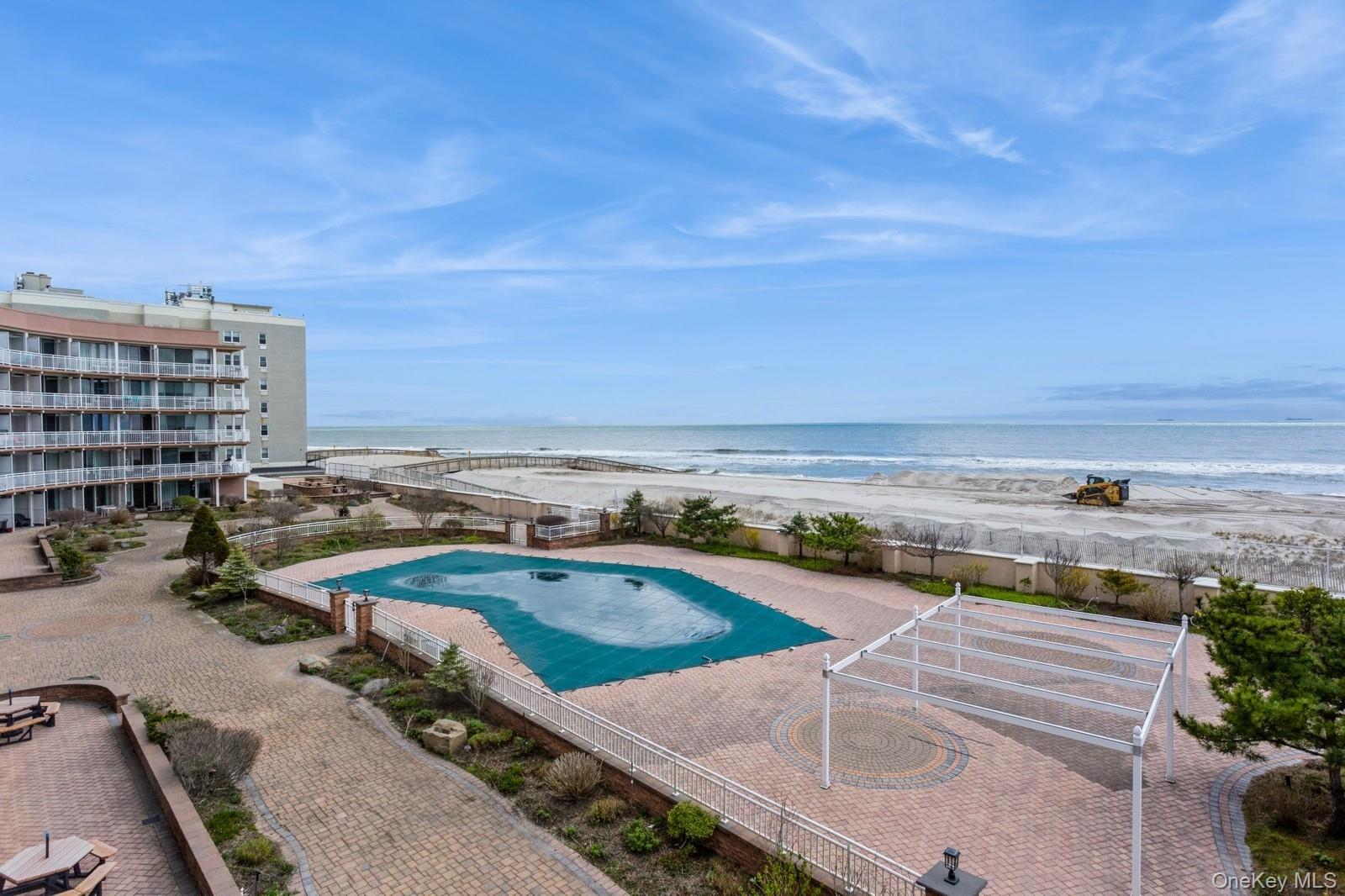 830 Shore, Unit 2O photo 12