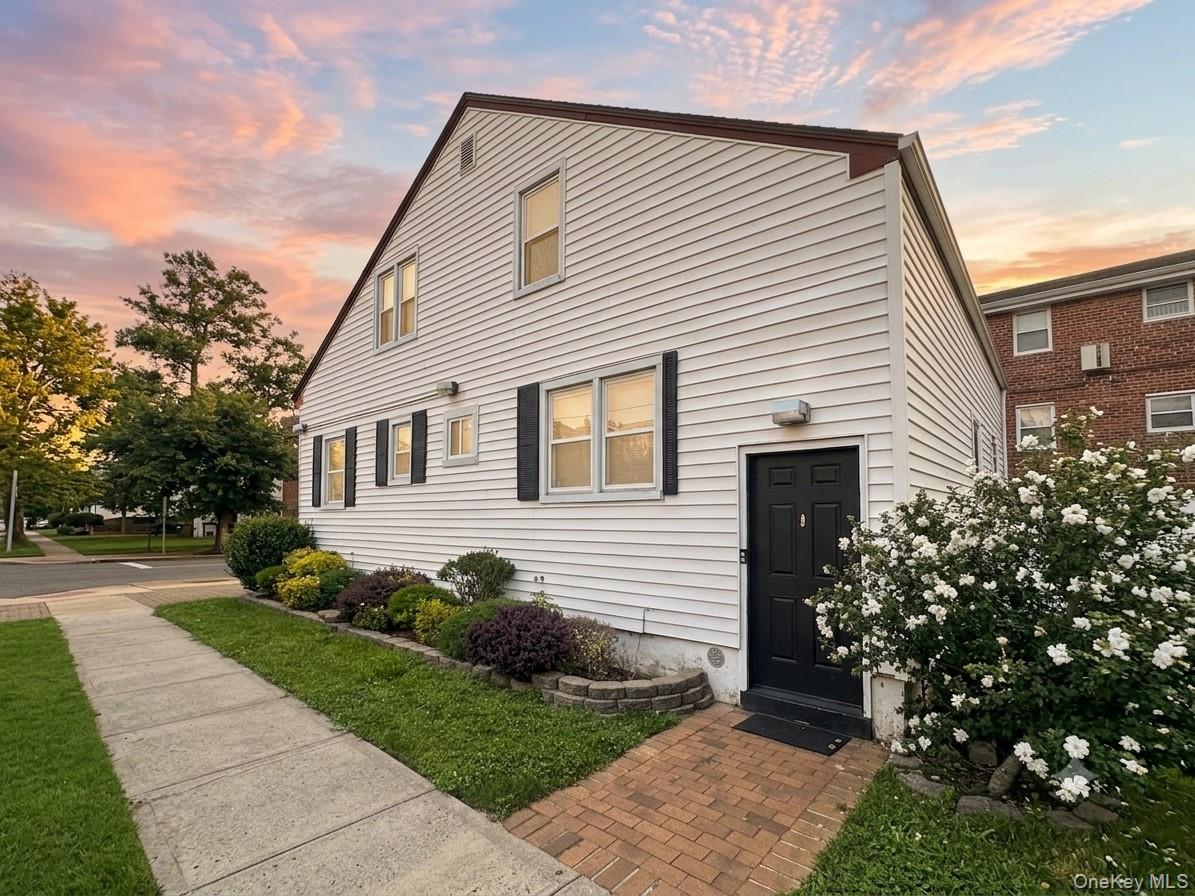 460 Atlantic Avenue – For Rent