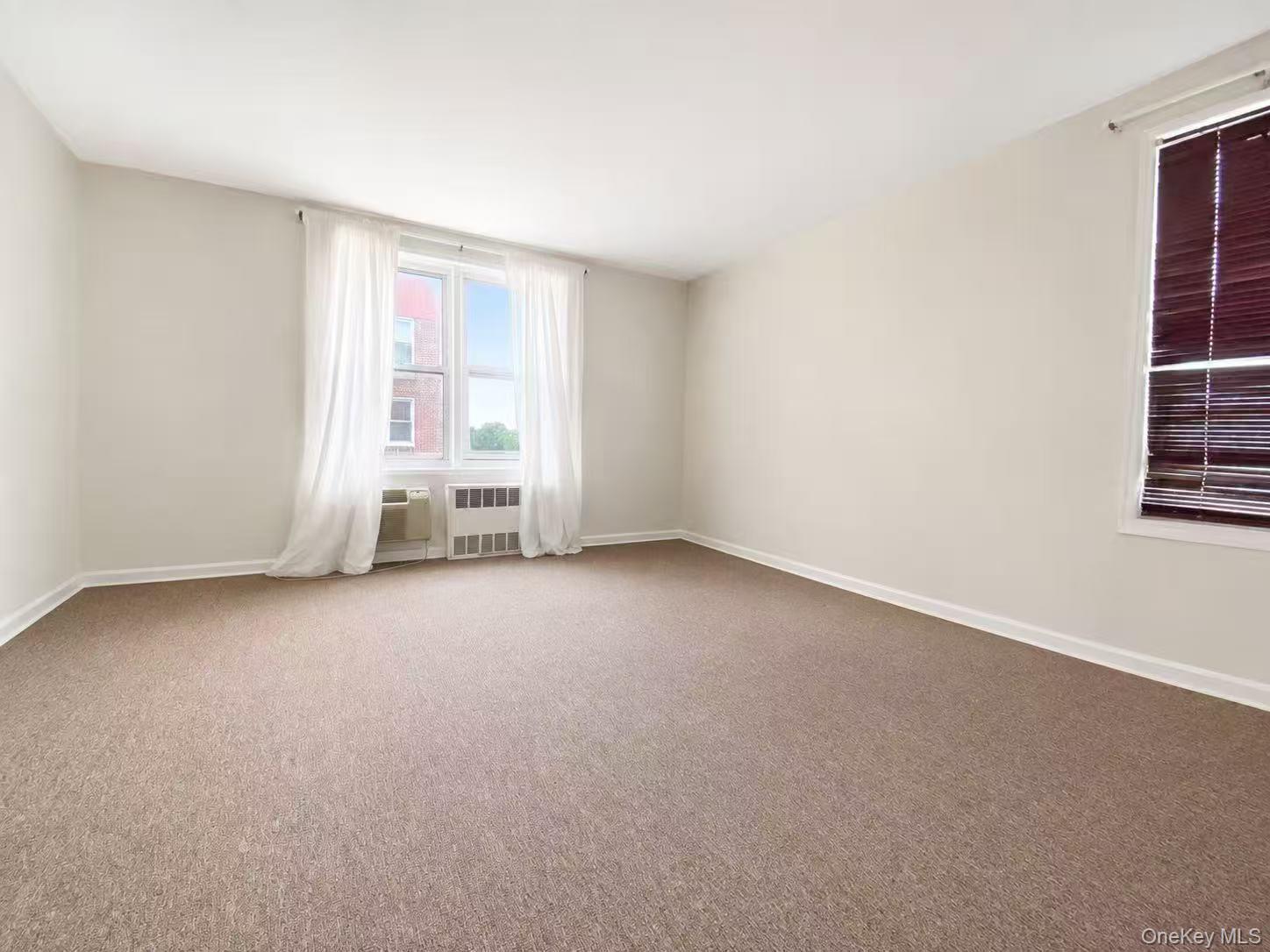 14430 Sanford Avenue, Unit 5B photo 4