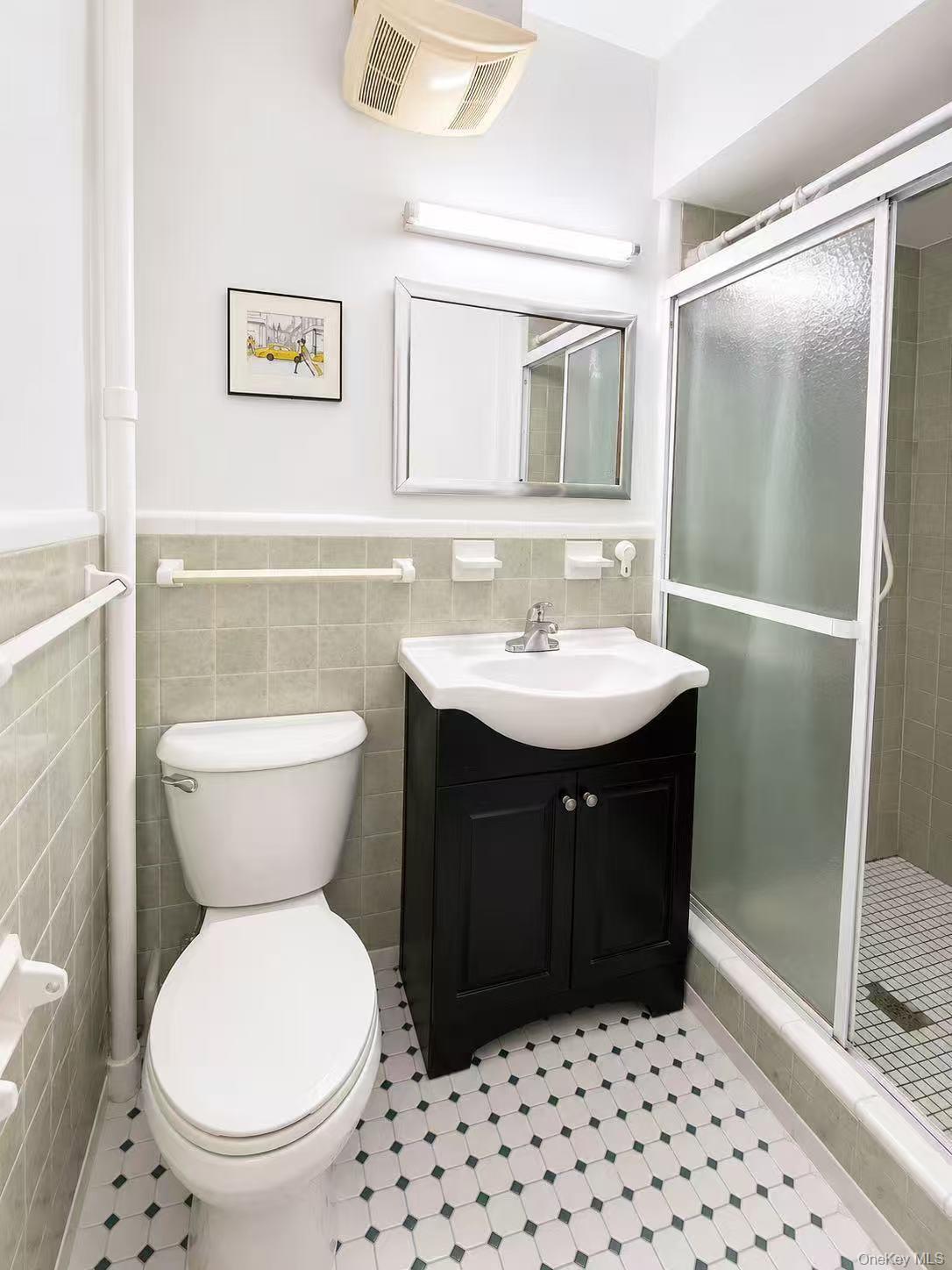 14430 Sanford Avenue, Unit 5B photo 7