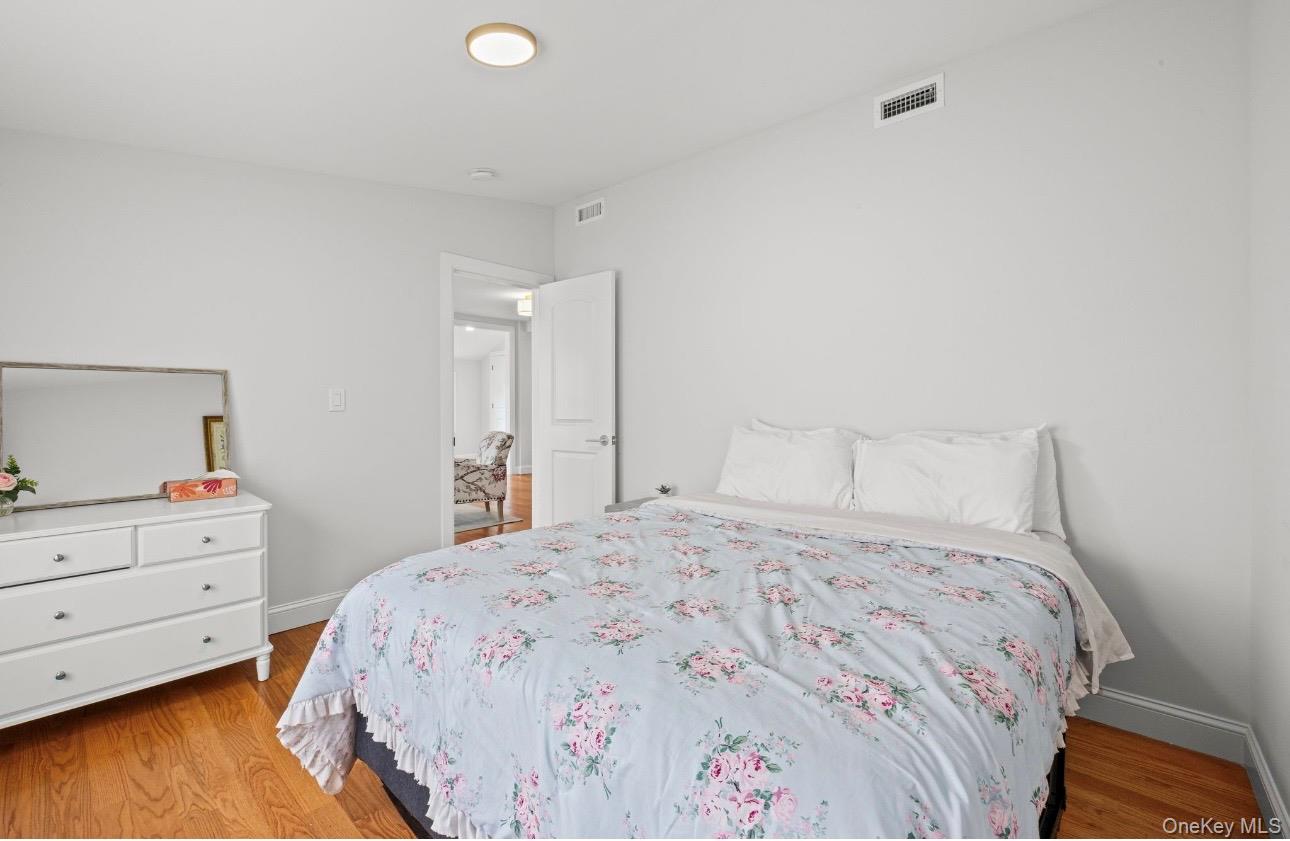 12 Pleasant Avenue Avenue – For Sale photo 18
