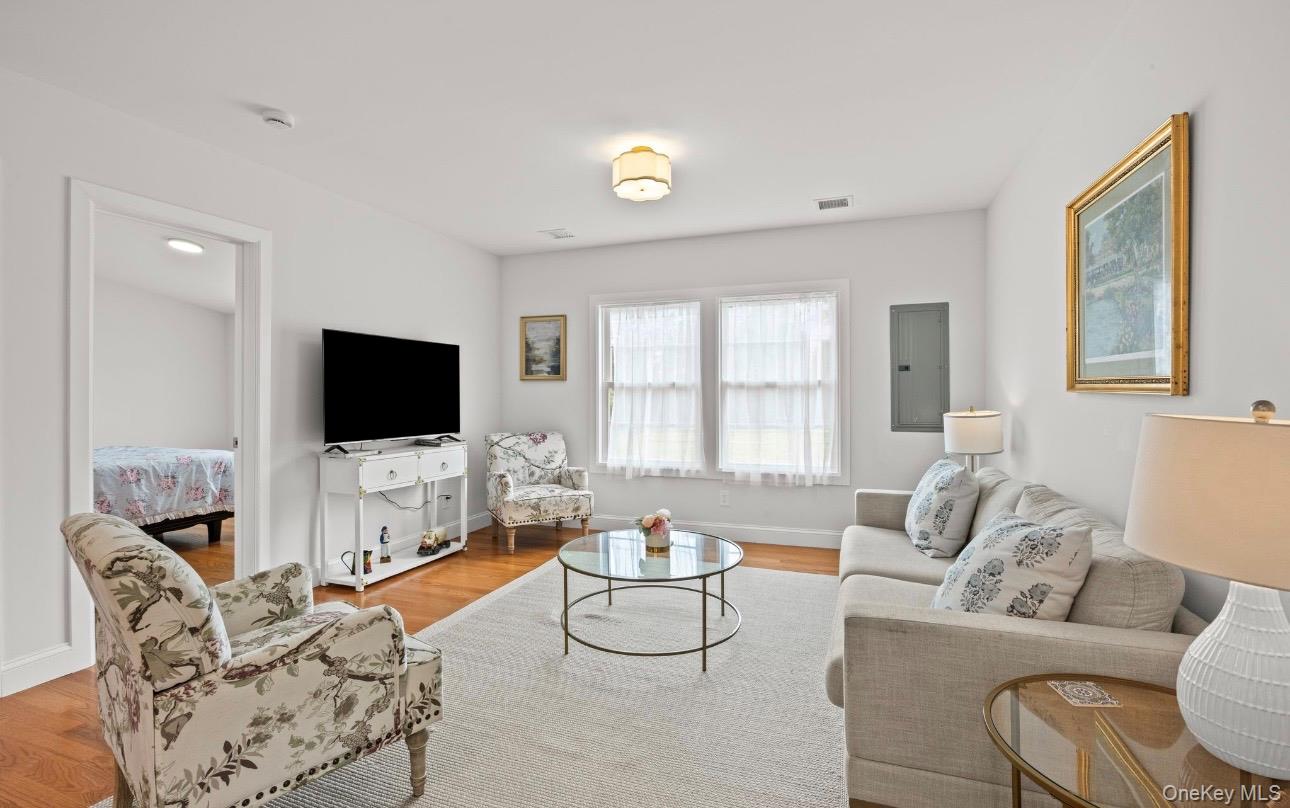12 Pleasant Avenue Avenue – For Sale photo 14