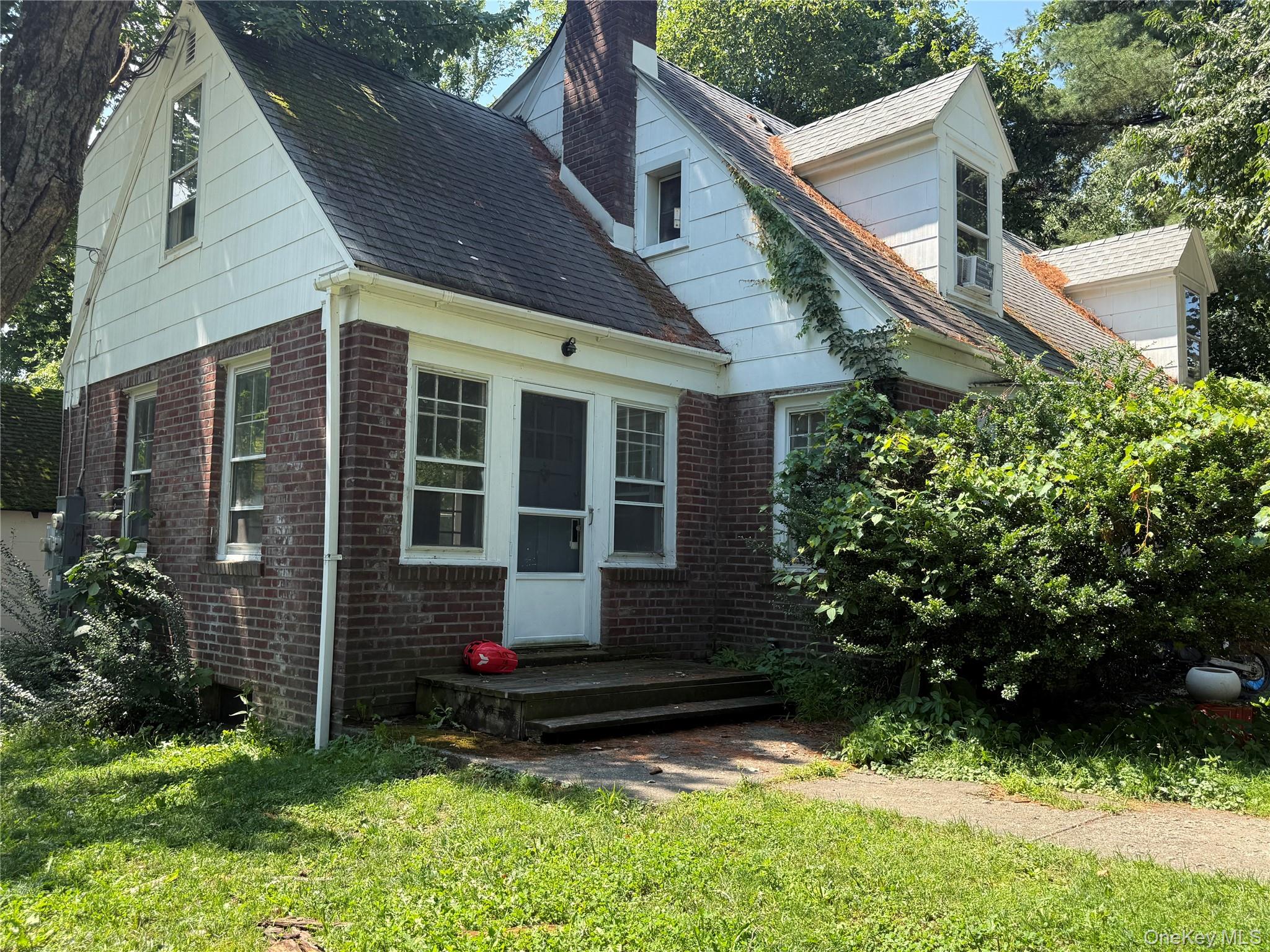 6779 Route 209 – For Rent