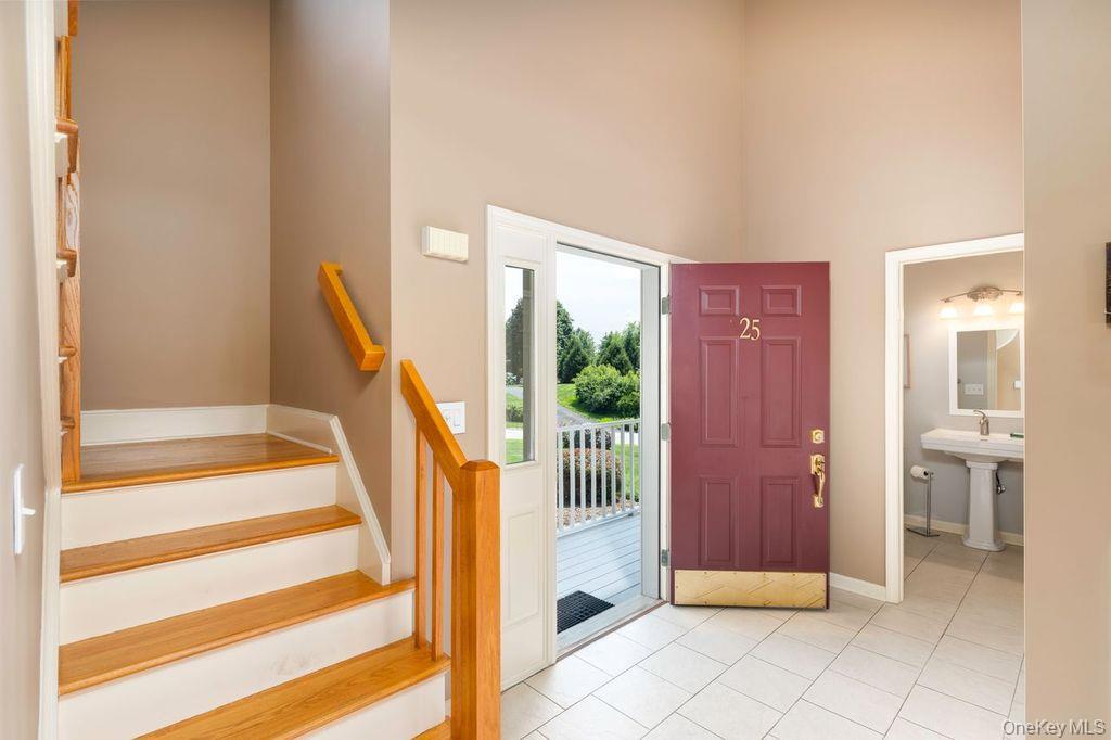 25 Rachell Rd – For Sale photo 4