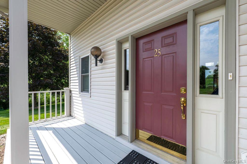 25 Rachell Rd – For Sale photo 3