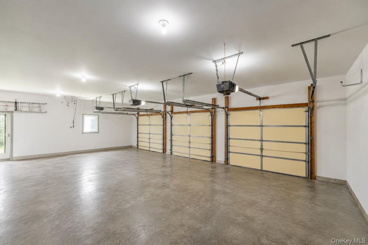 25 Rachell Rd – For Sale photo 32