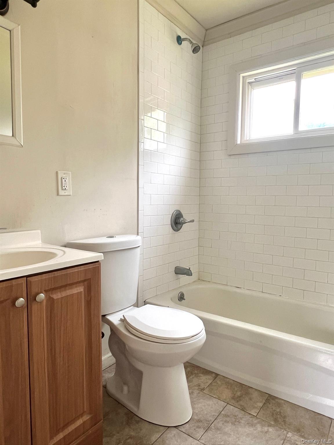 1656 N Thompson Drive – For Sale photo 5