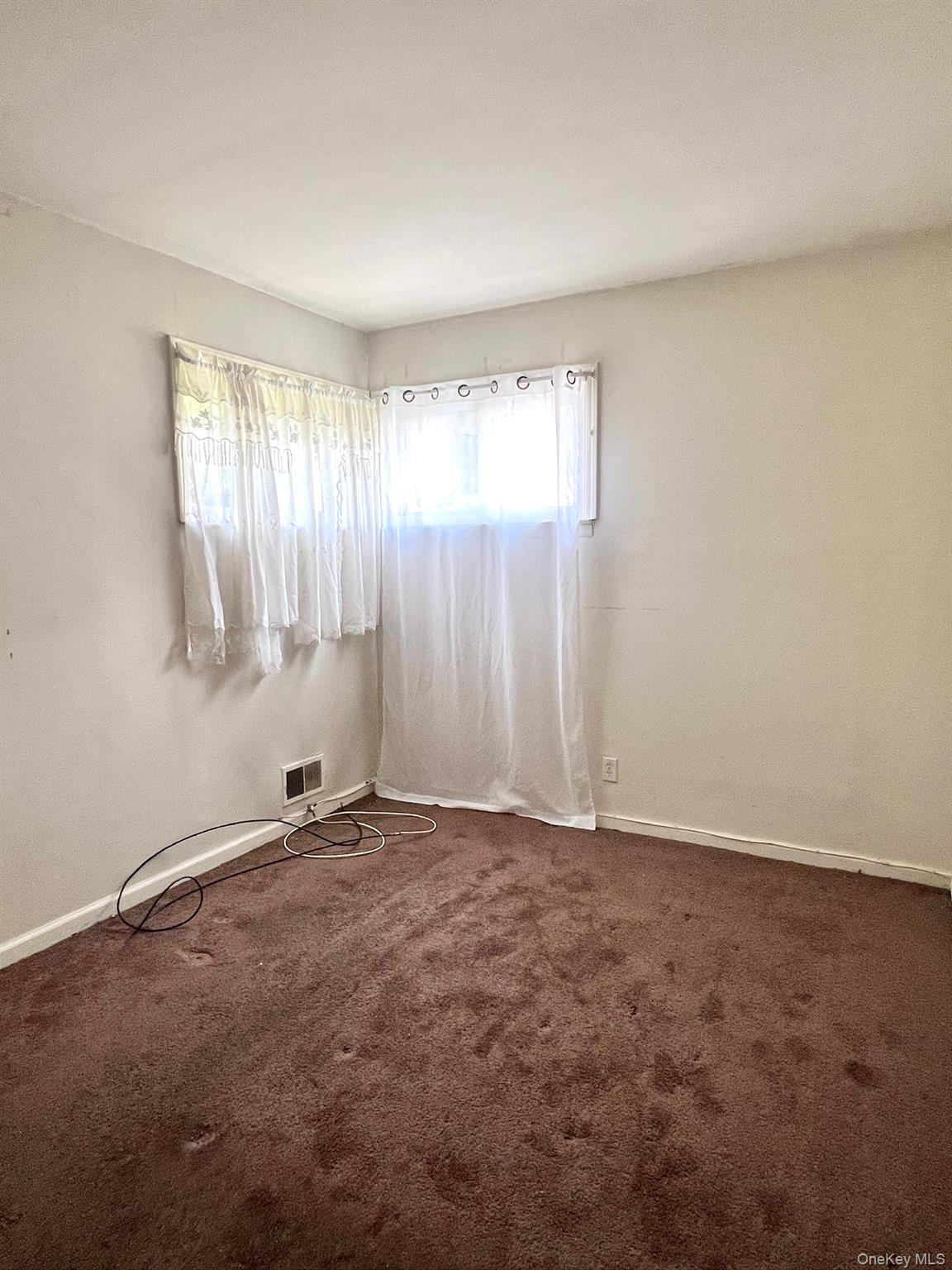 1656 N Thompson Drive – For Sale photo 6