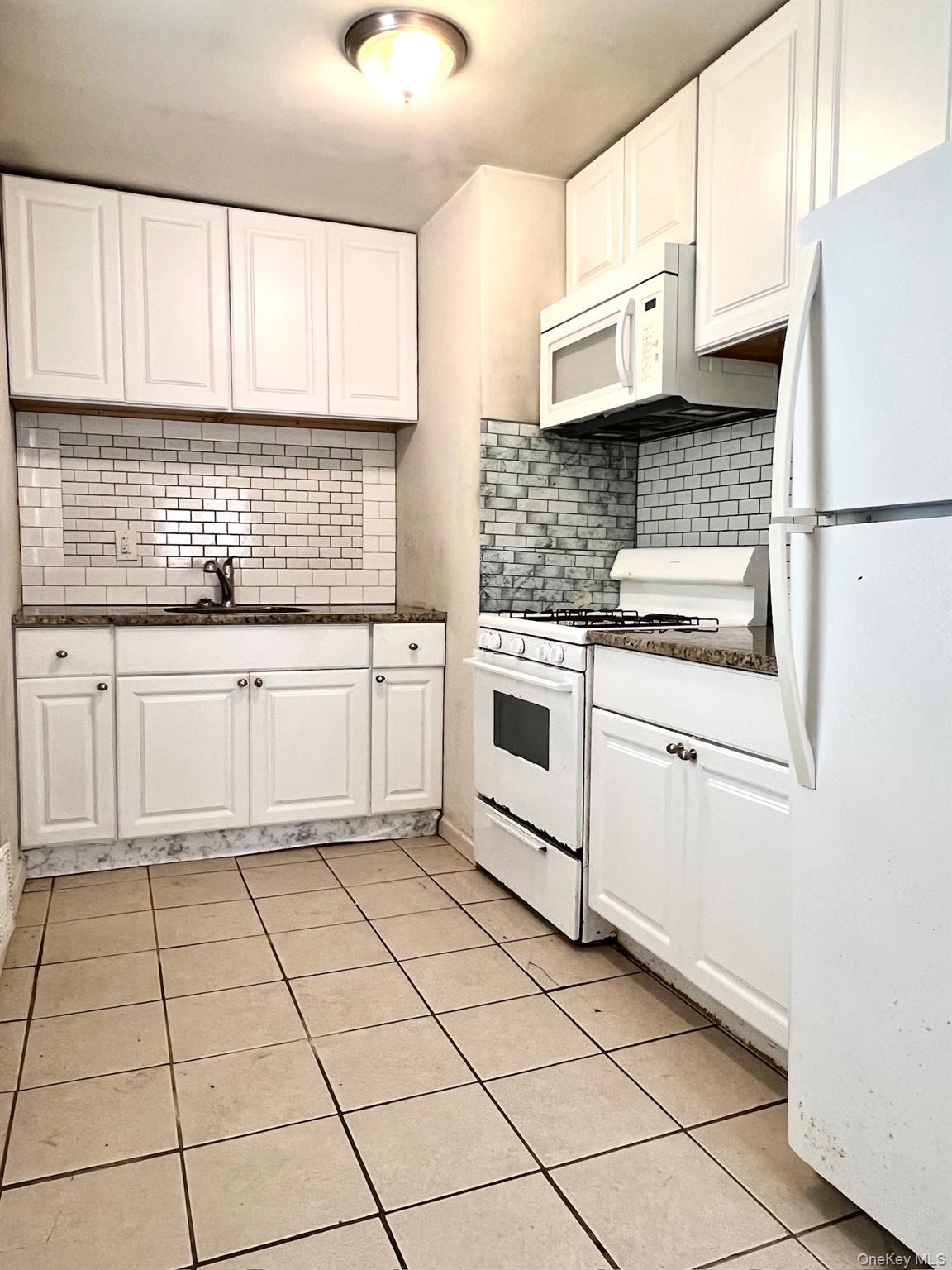 1656 N Thompson Drive – For Sale photo 3