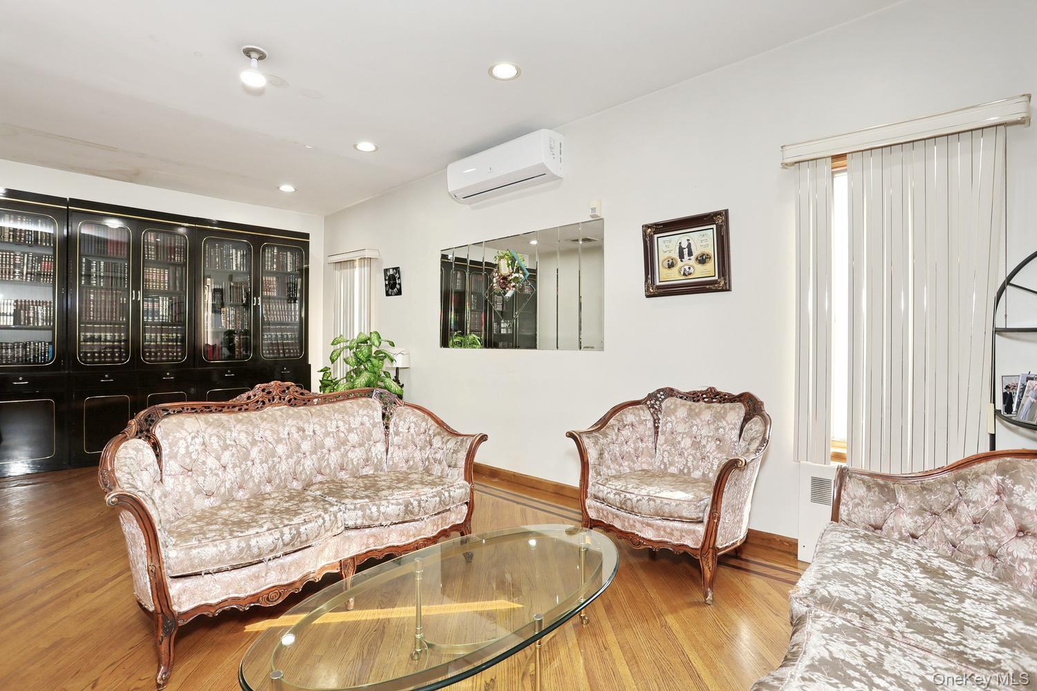 1 Morris Road – For Sale photo 13
