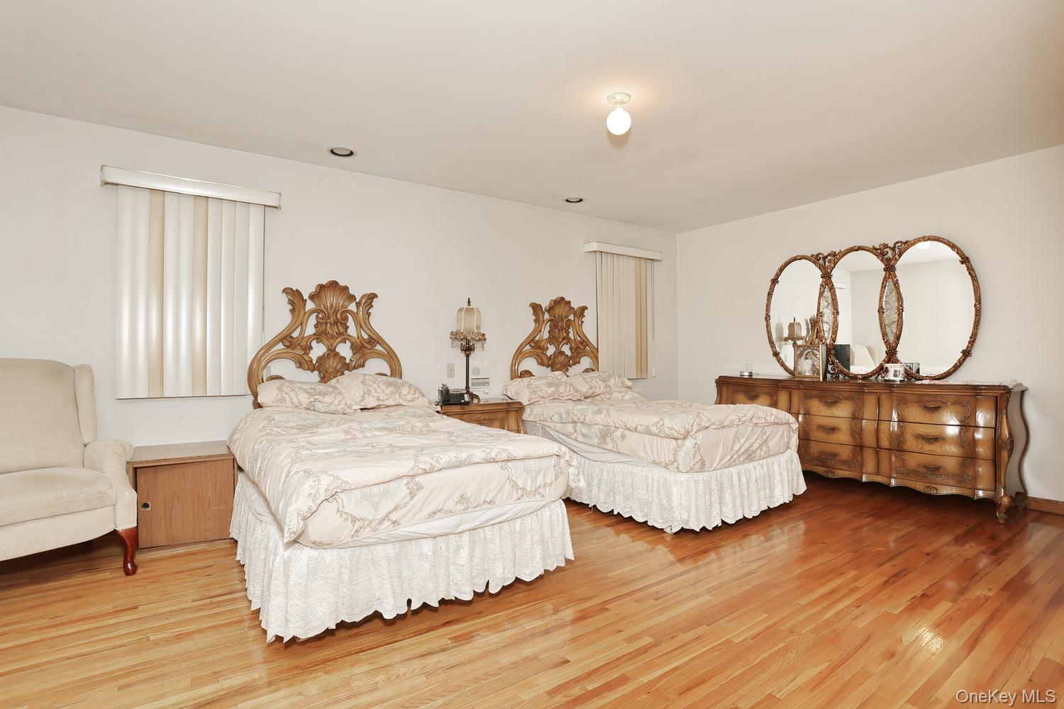 1 Morris Road – For Sale photo 22