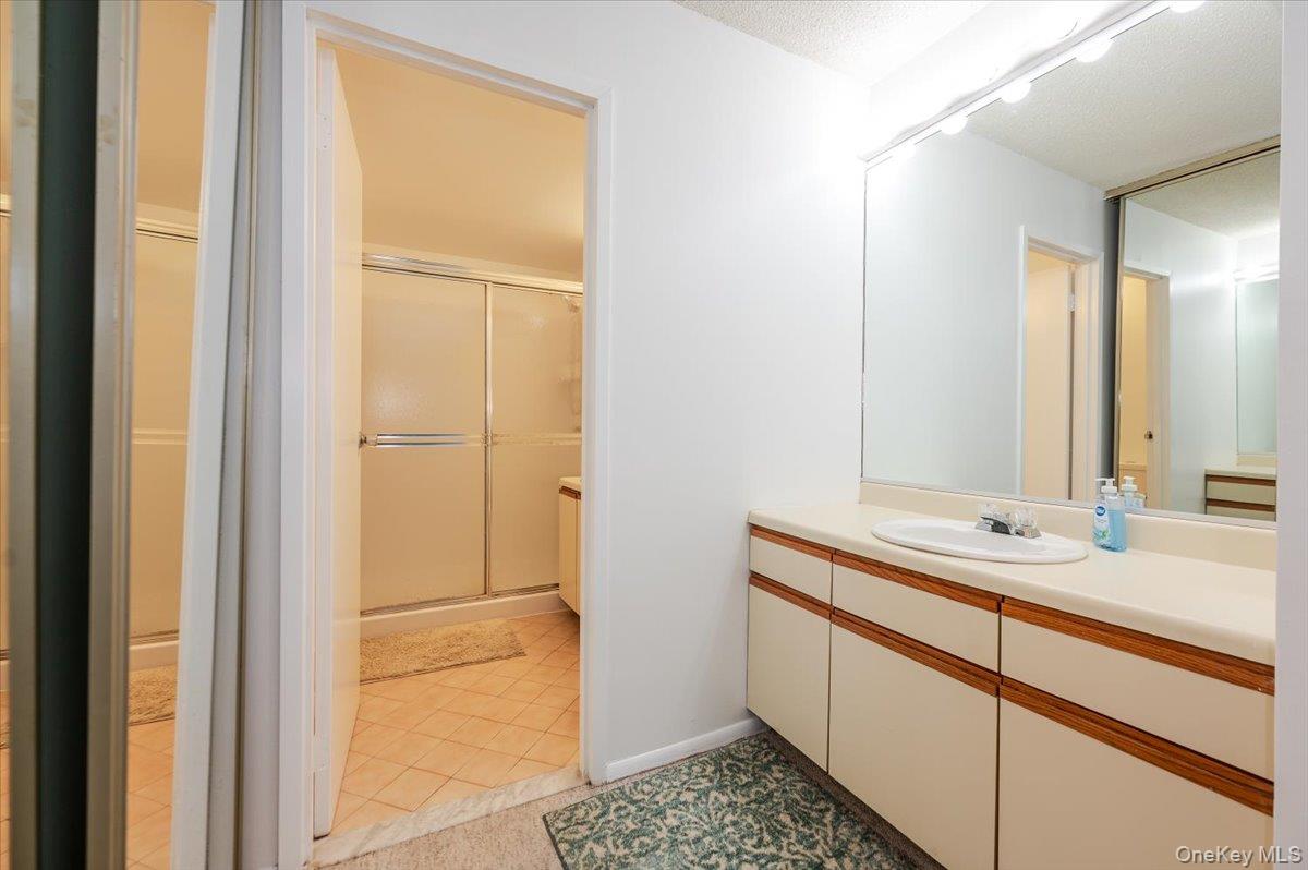 730 W Broadway, Unit 2J photo 13