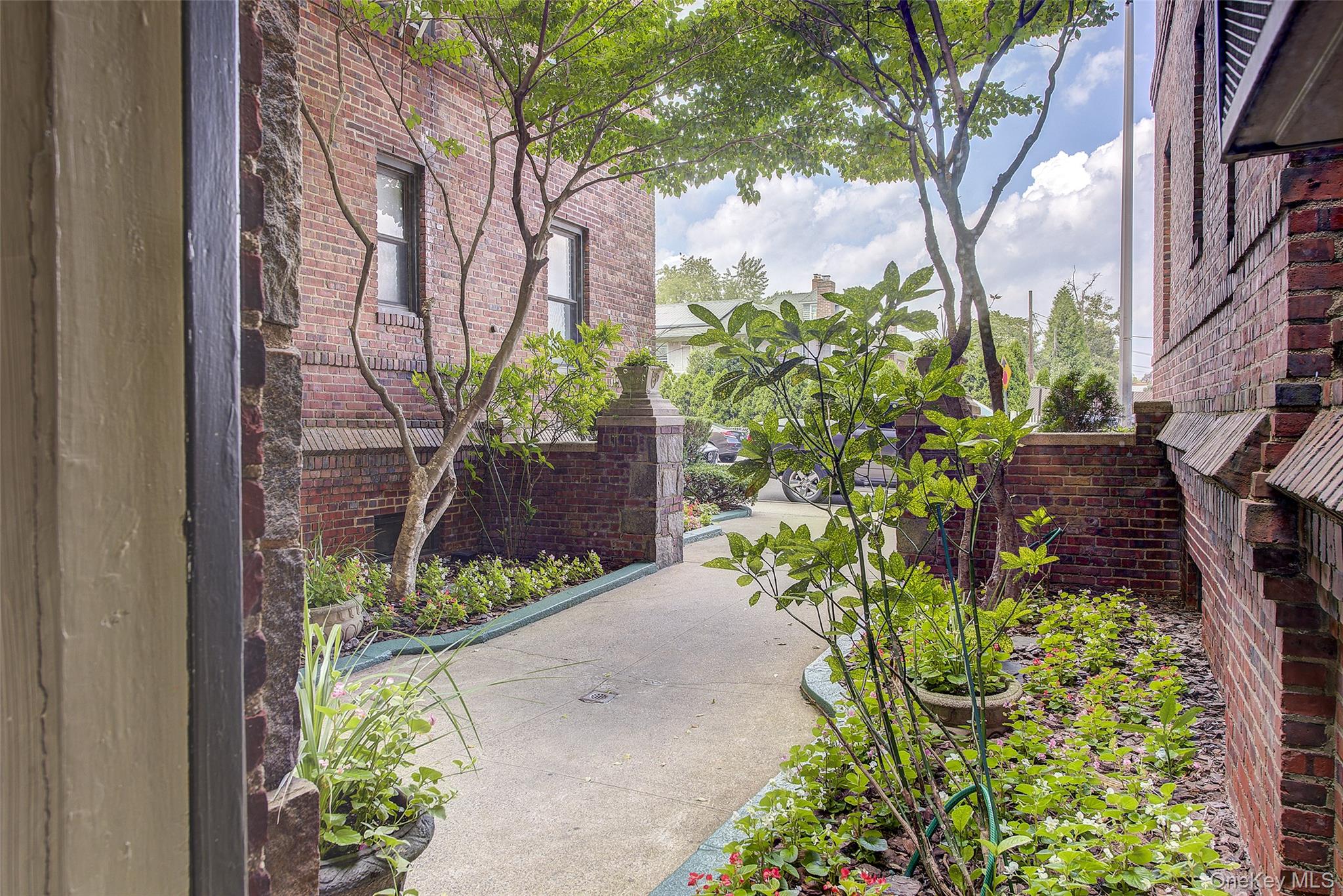 167-10 Crocheron Avenue, Unit 3A photo 2