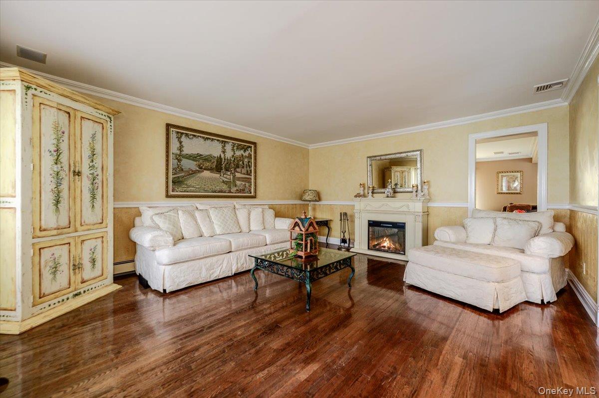 150 Harborview Drive – For Sale photo 5