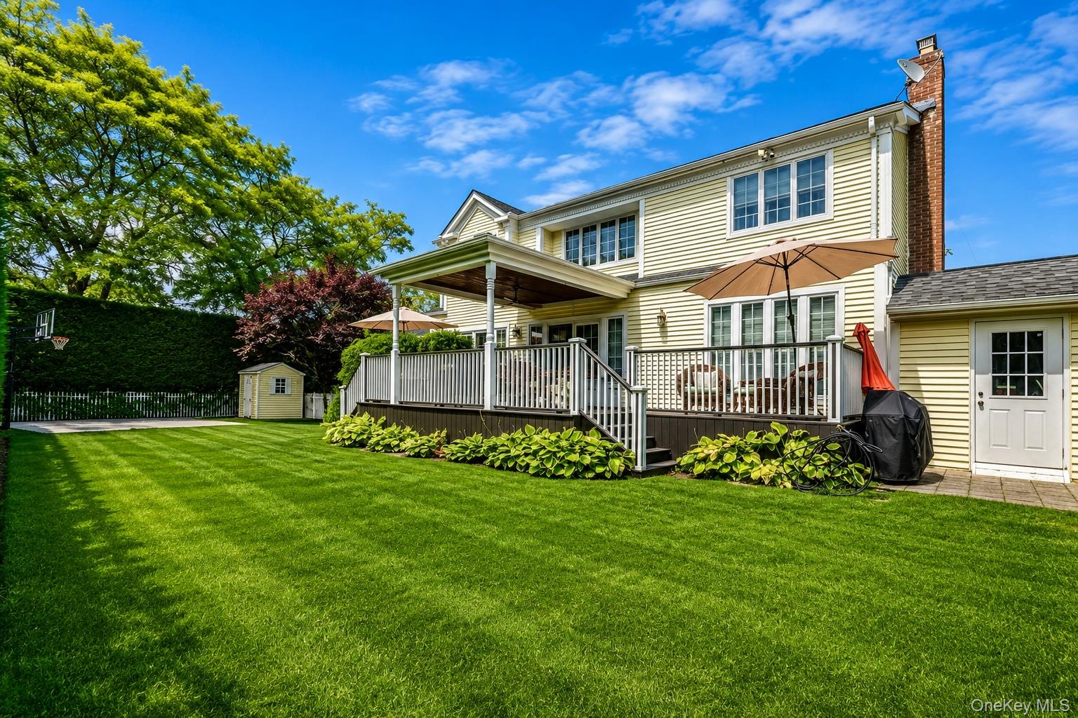 150 Harborview Drive – For Sale photo 2
