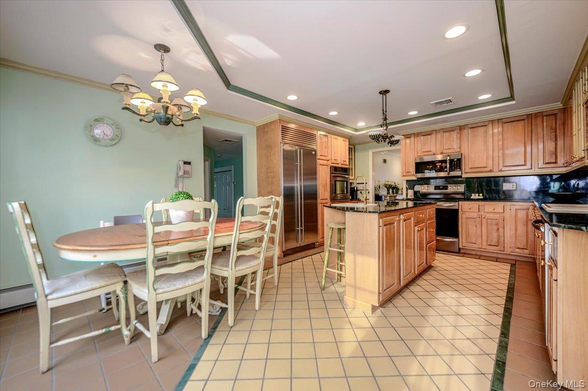 150 Harborview Drive – For Sale photo 9
