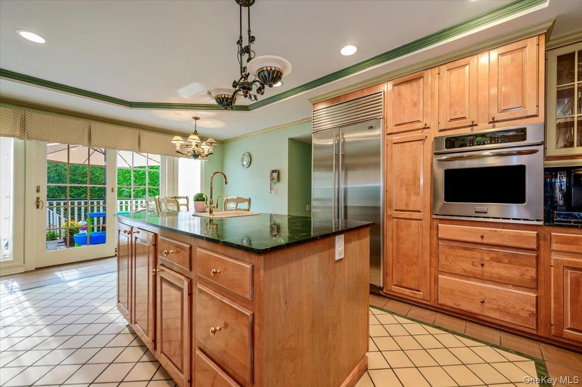 150 Harborview Drive – For Sale photo 12