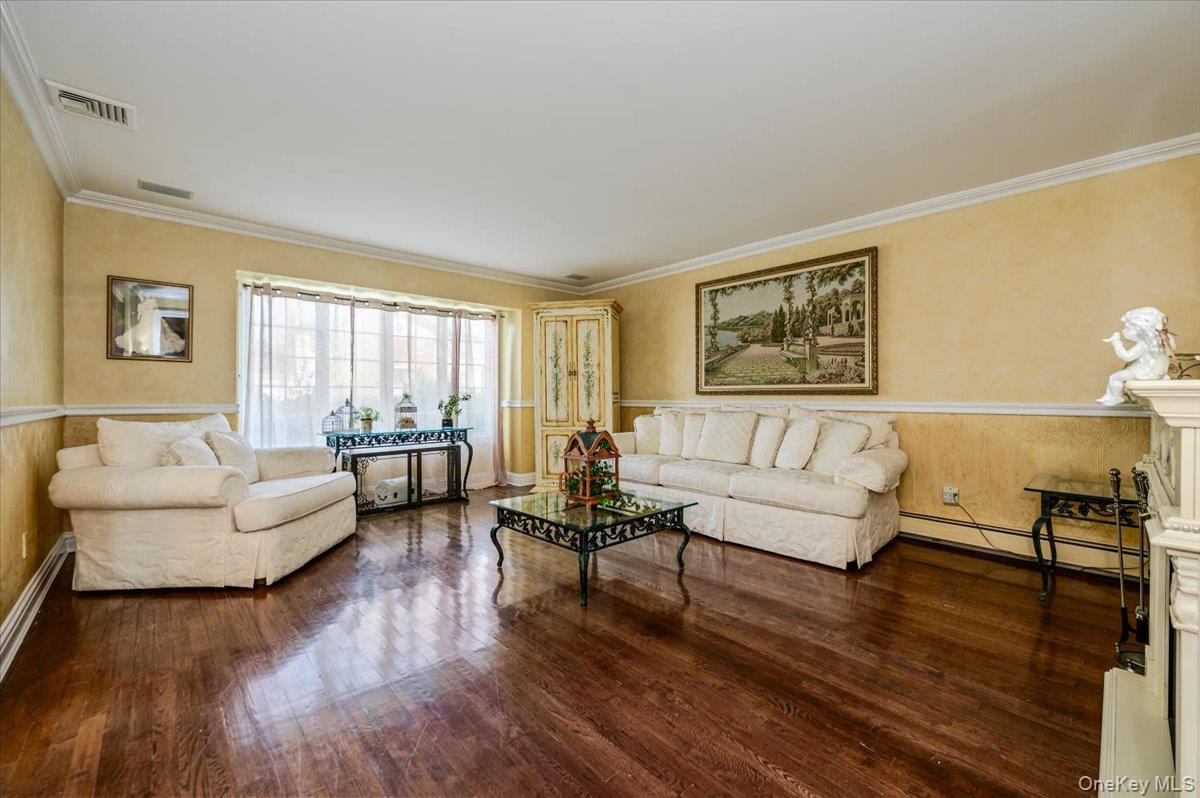 150 Harborview Drive – For Sale photo 6