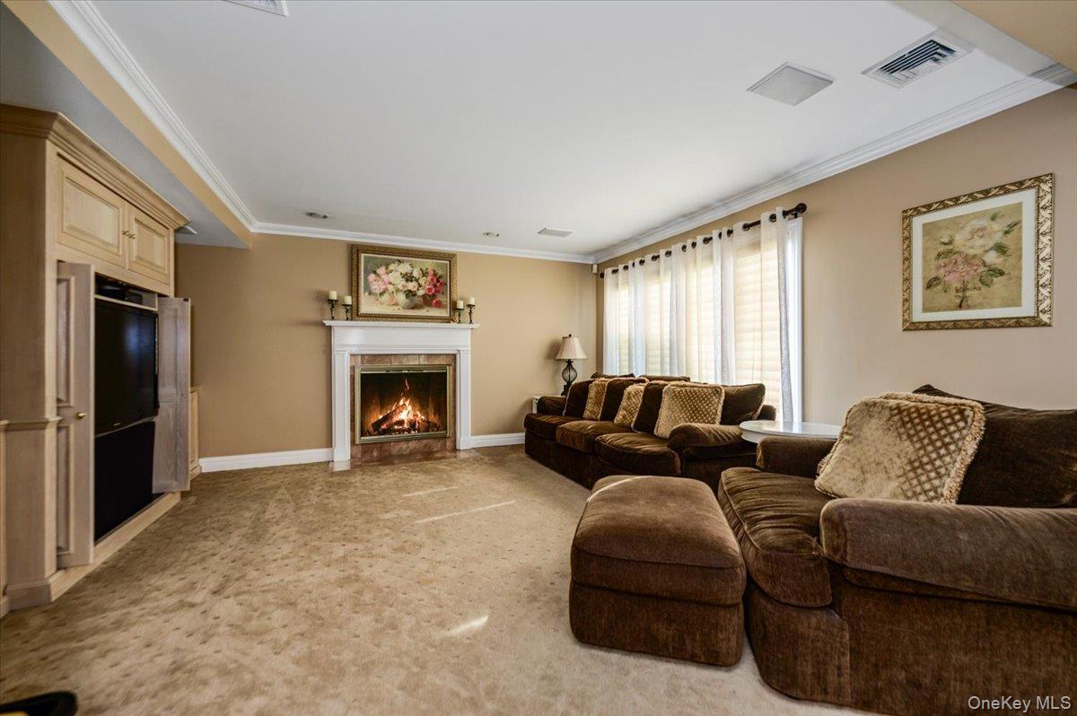 150 Harborview Drive – For Sale photo 14