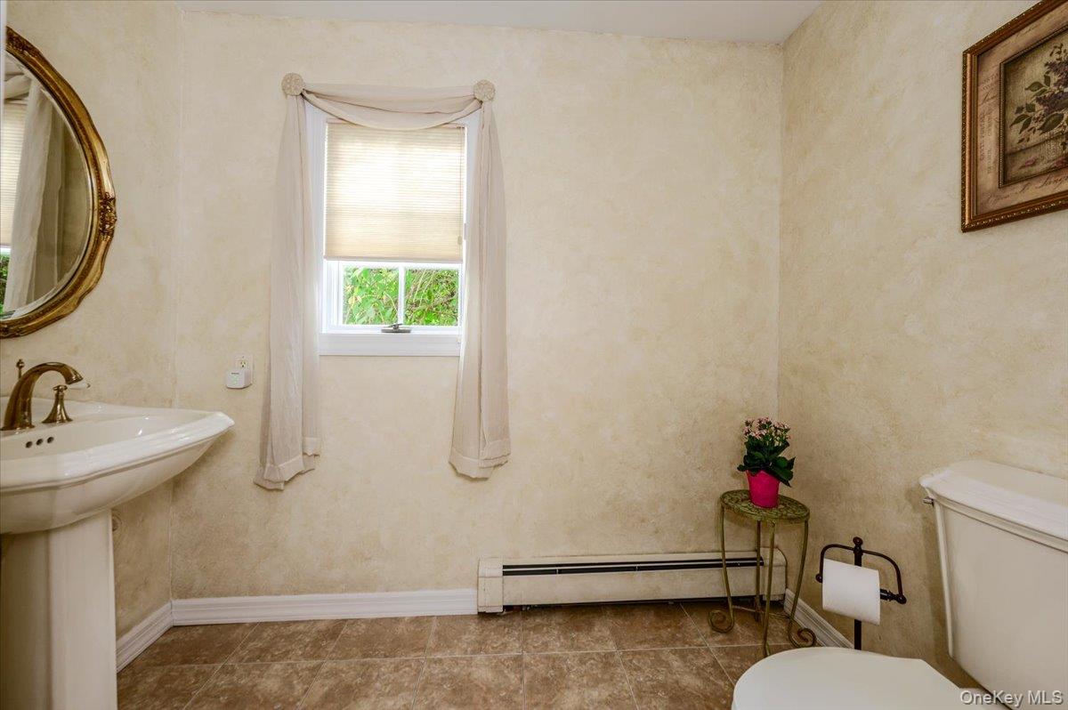 150 Harborview Drive – For Sale photo 18