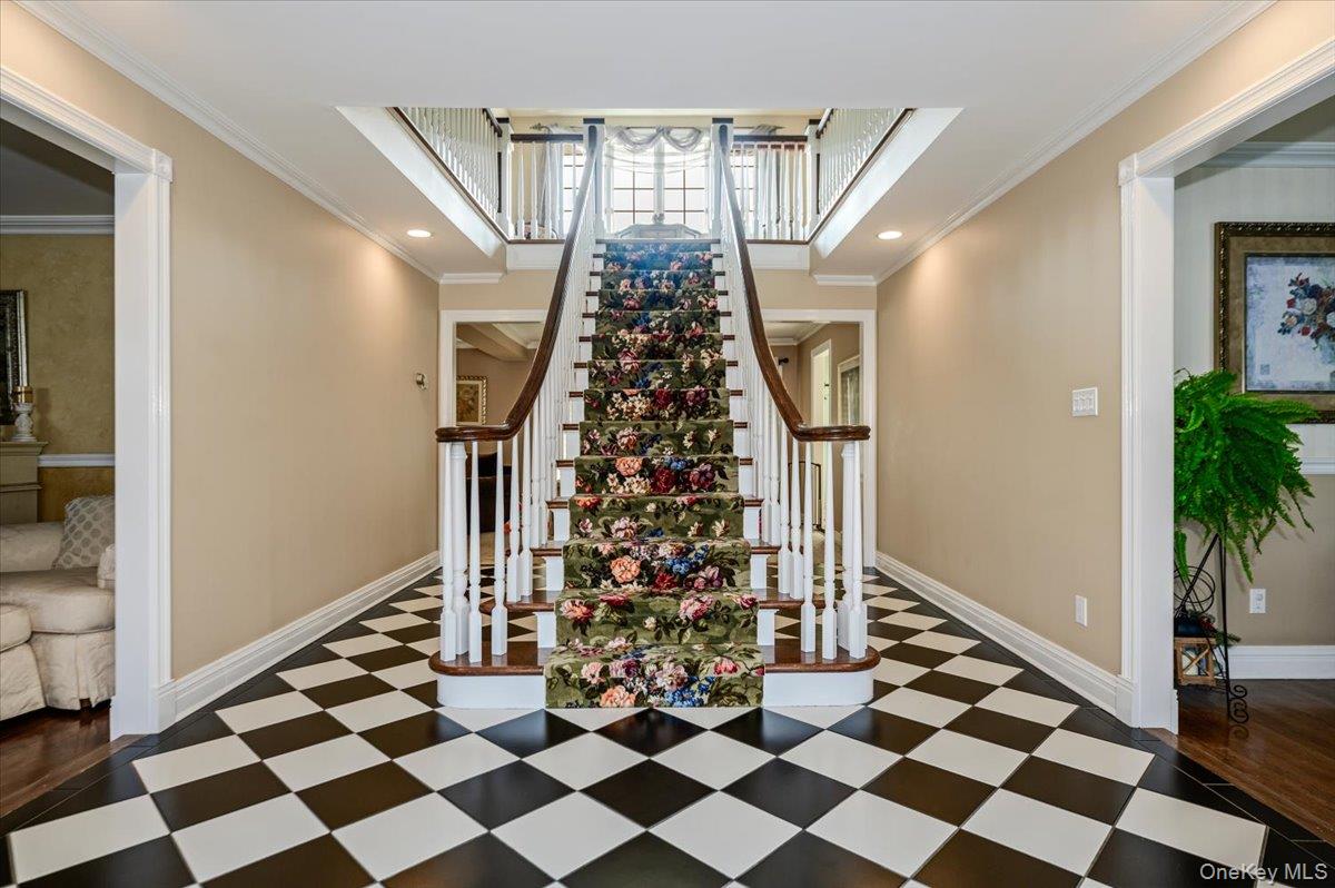 150 Harborview Drive – For Sale photo 4