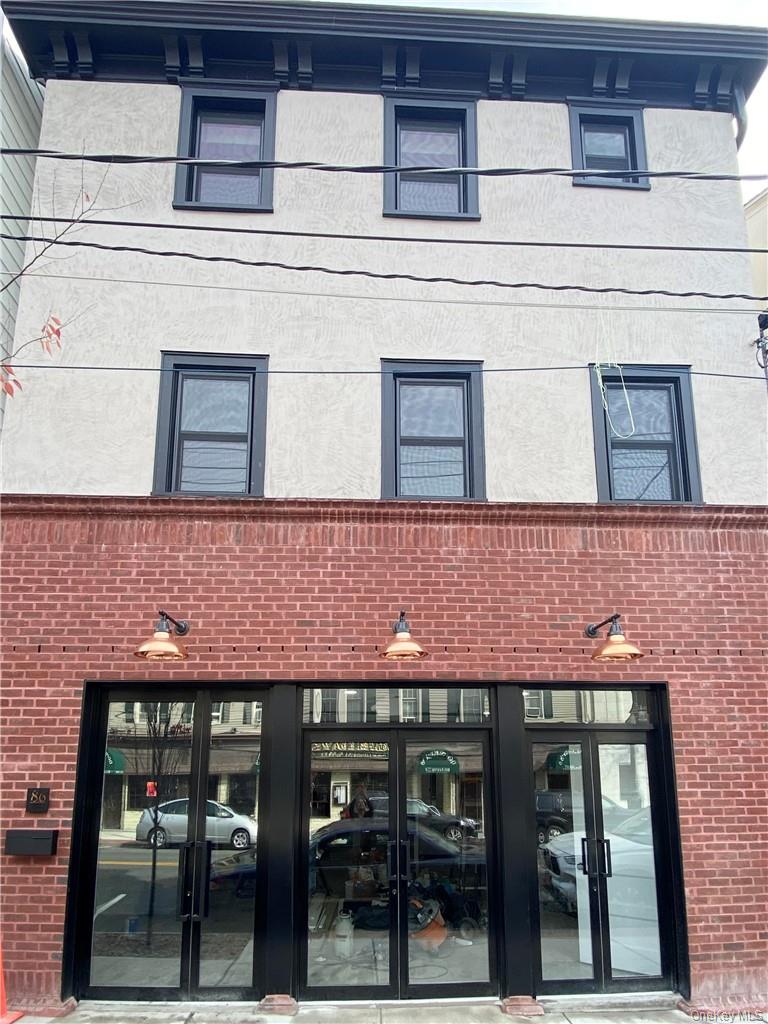 86 Main Street, Unit 1 photo 2