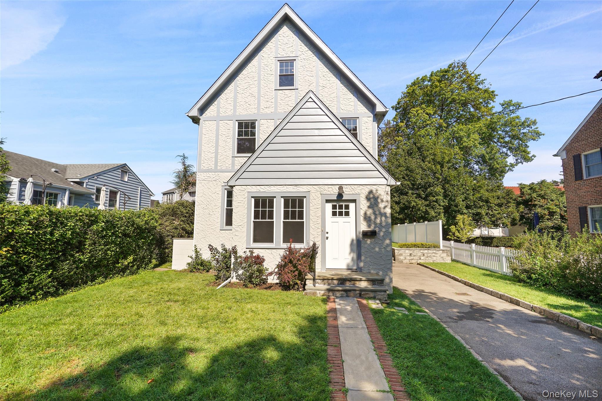 288 Crestwood Avenue – For Rent photo 24