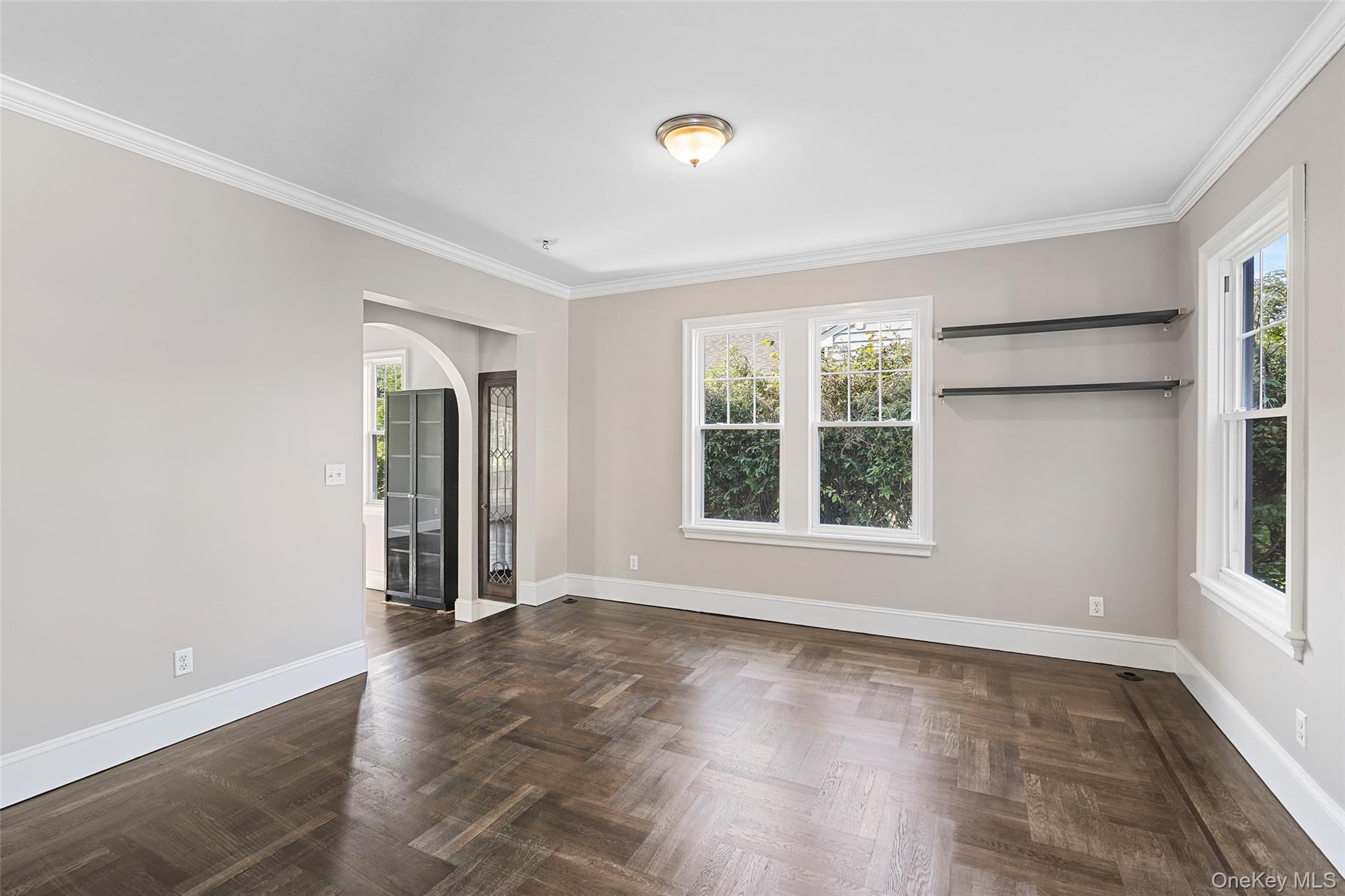 288 Crestwood Avenue – For Rent photo 8