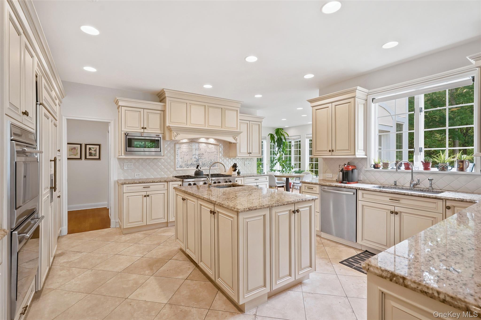 16 Hampton Road – For Sale photo 9