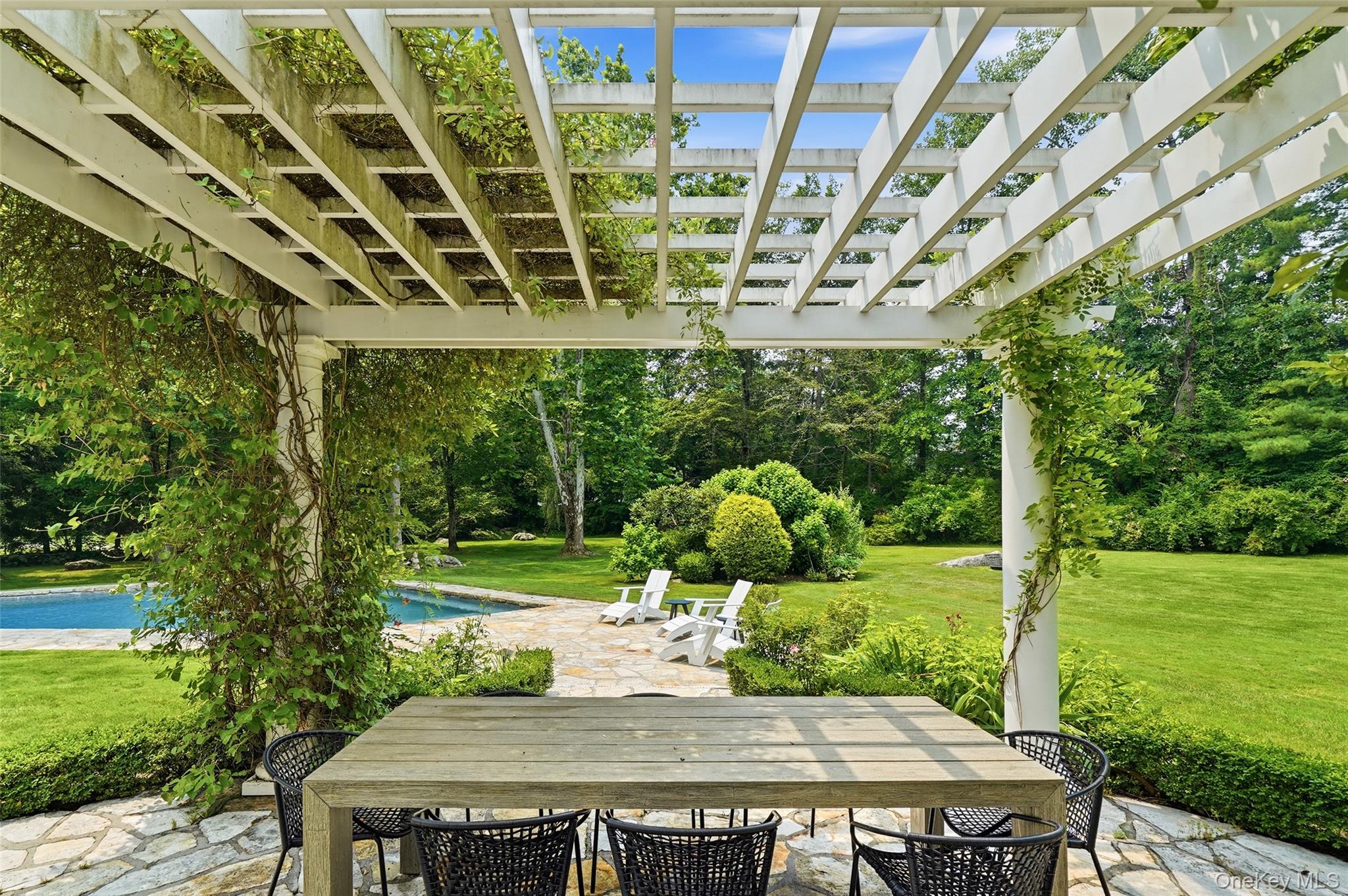 16 Hampton Road – For Sale photo 37