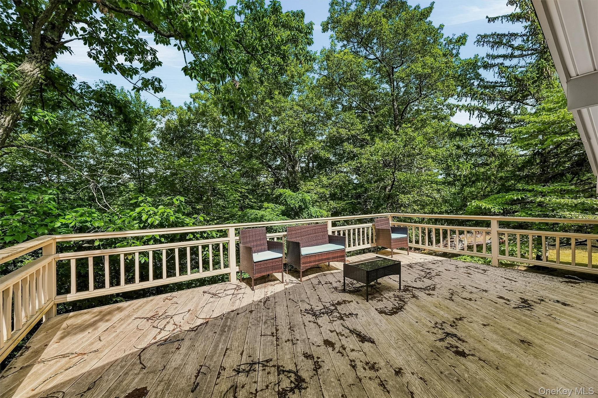 15 Overlook Drive – For Sale photo 37