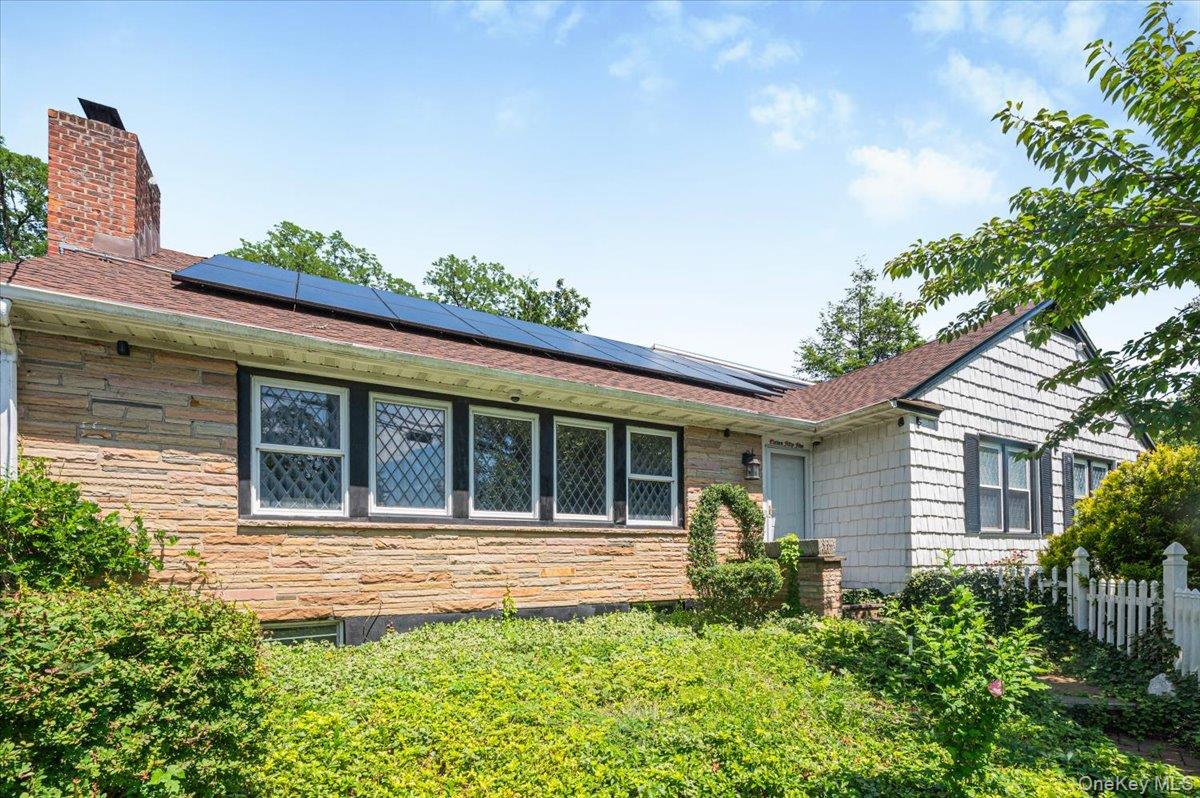 1155 Webster Avenue – For Rent