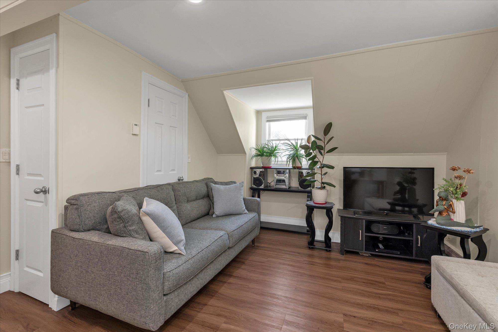 4 Rhame Avenue – For Sale photo 15