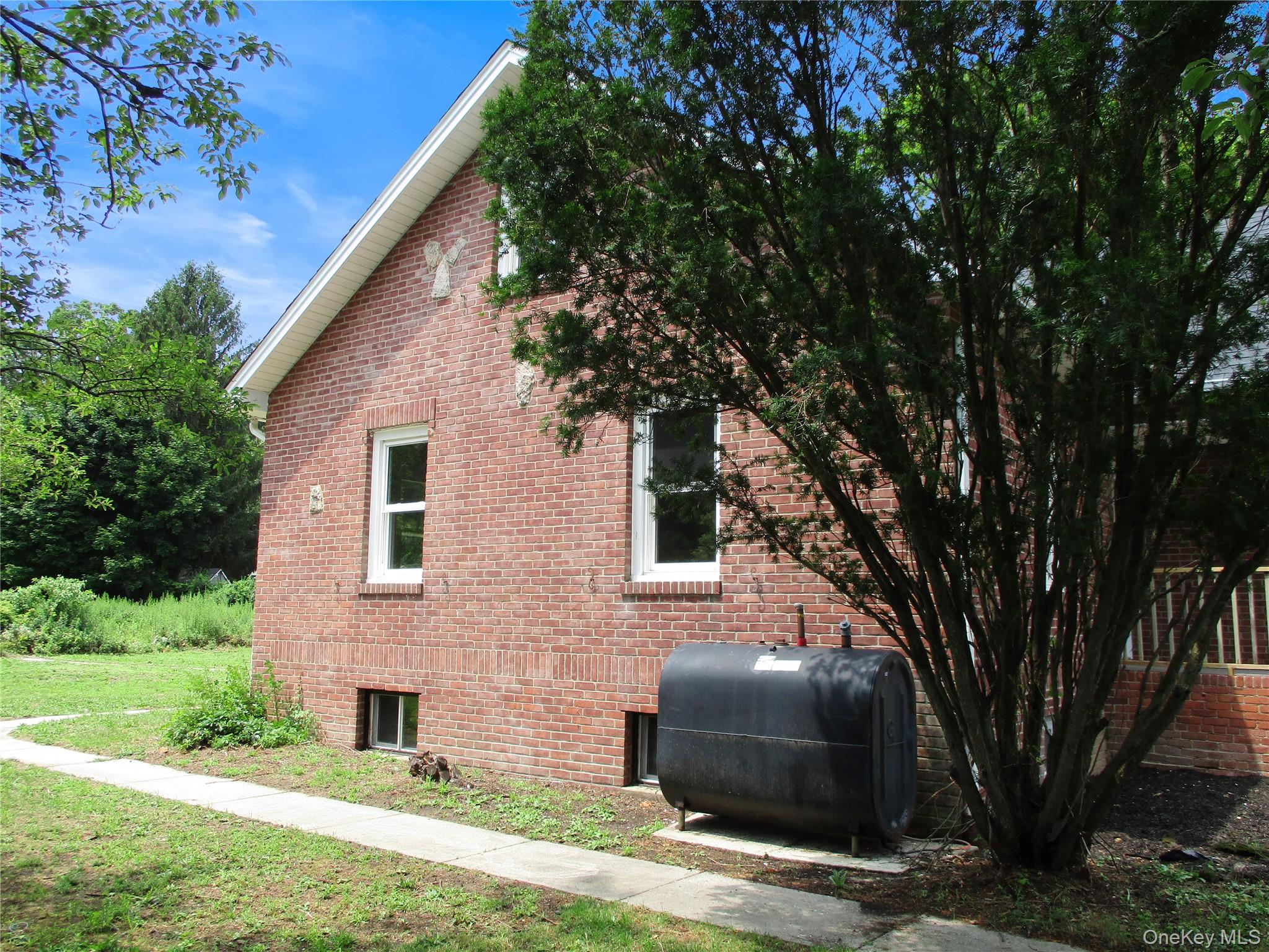 554 Mill Road – For Sale photo 11
